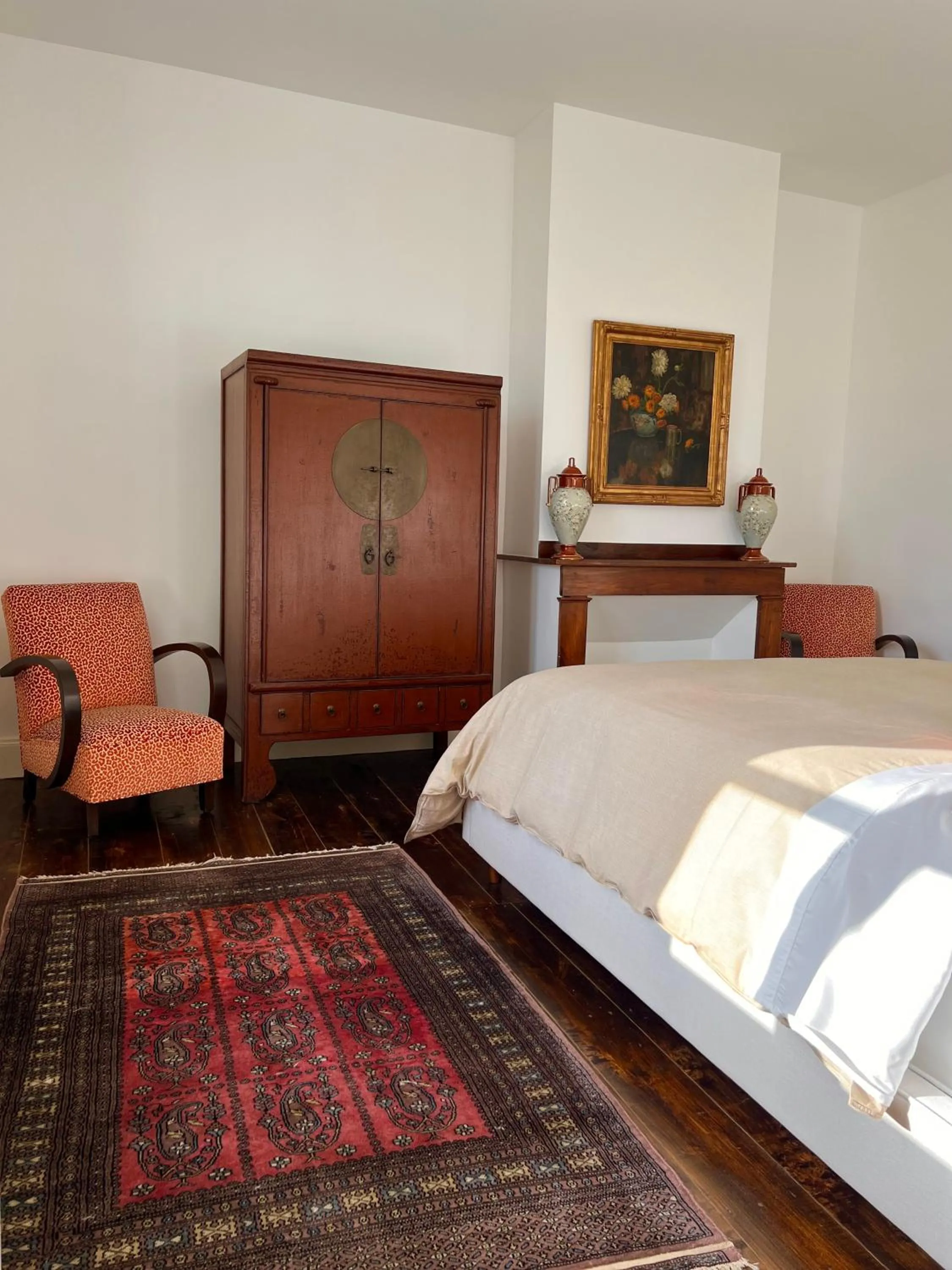 Bedroom, Bed in NOUBAR