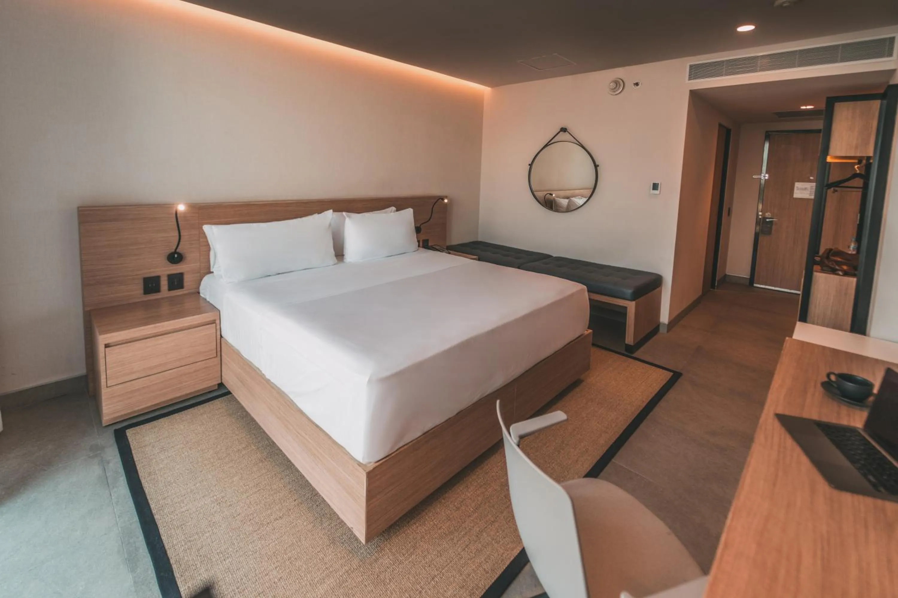 Staff, Bed in AKEN MIND Mérida Hotel