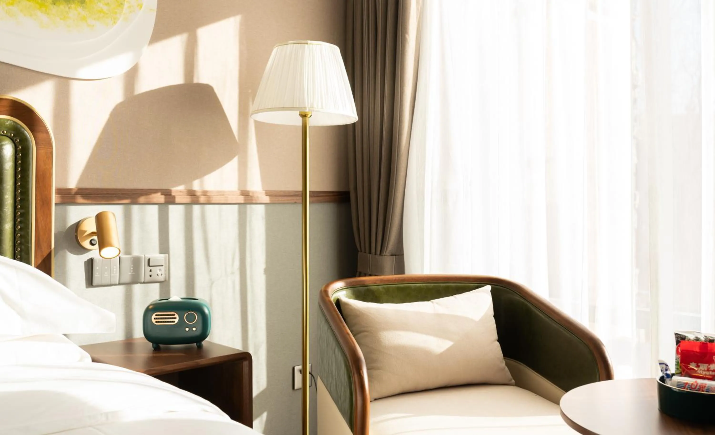 Seating area, Bed in Nostalgia S Hotel Beijing CCTV