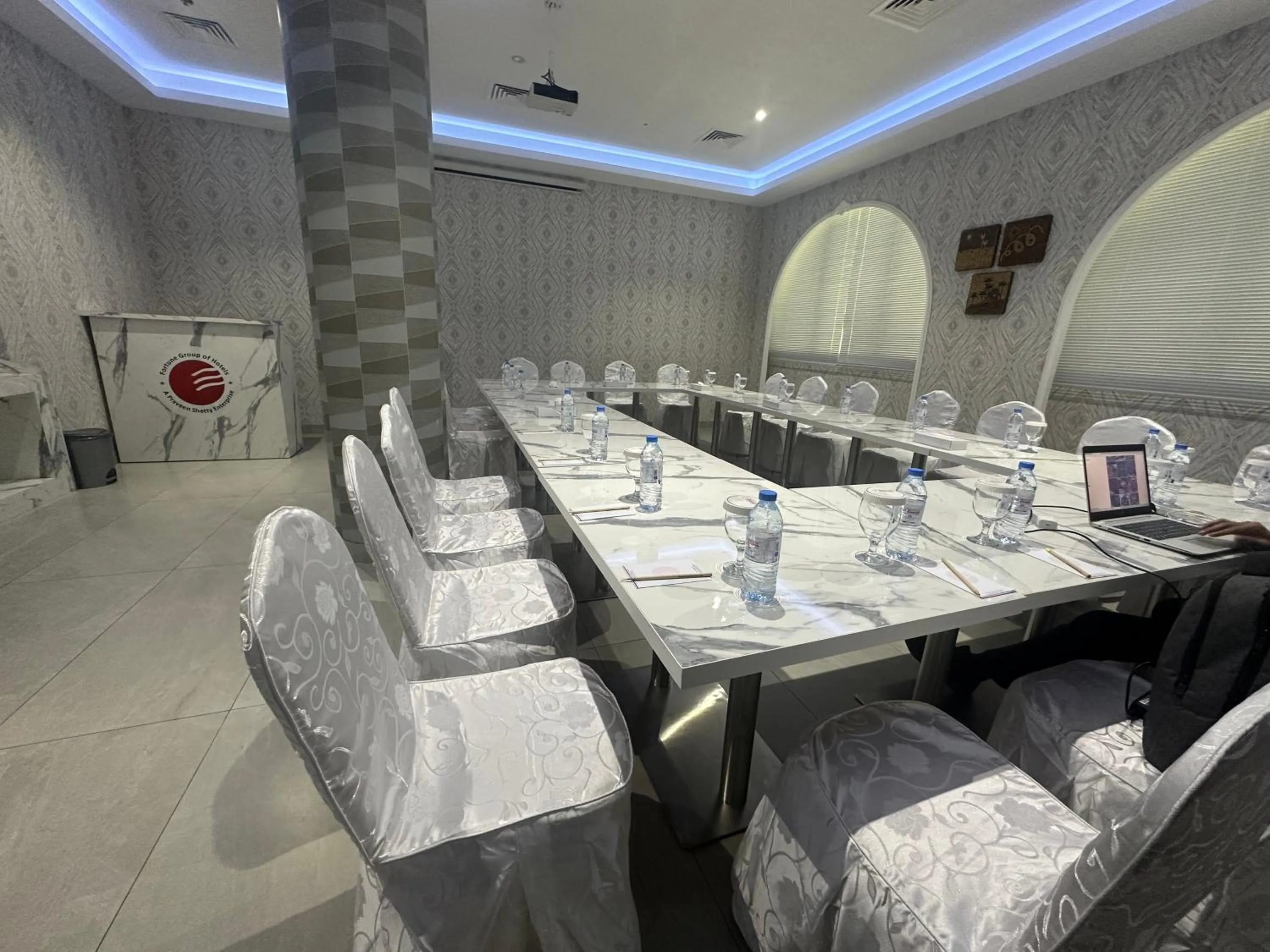 Dubai Grand Hotel by Fortune, Dubai Airport