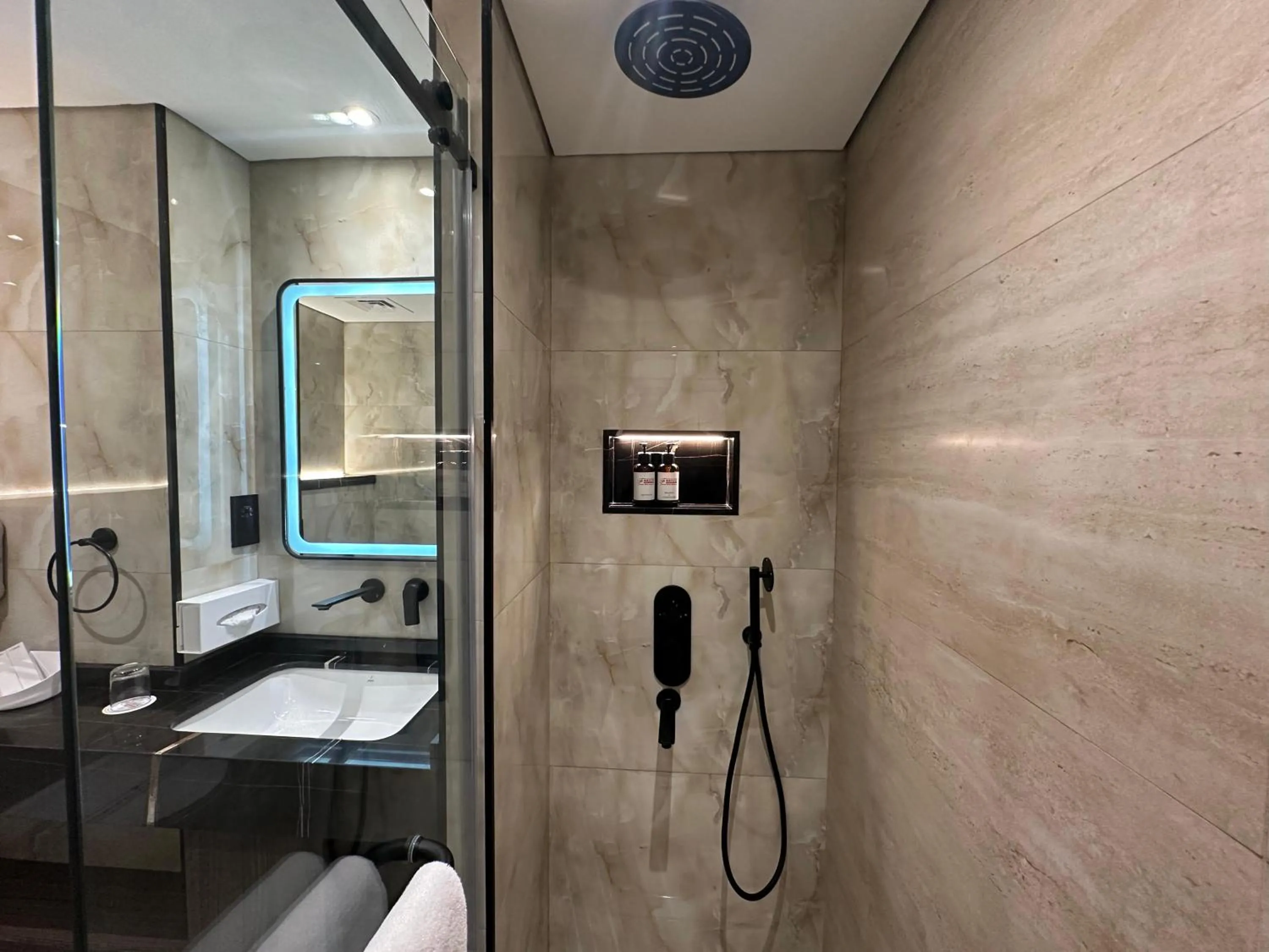 Bathroom in Dubai Grand Hotel by Fortune, Dubai Airport