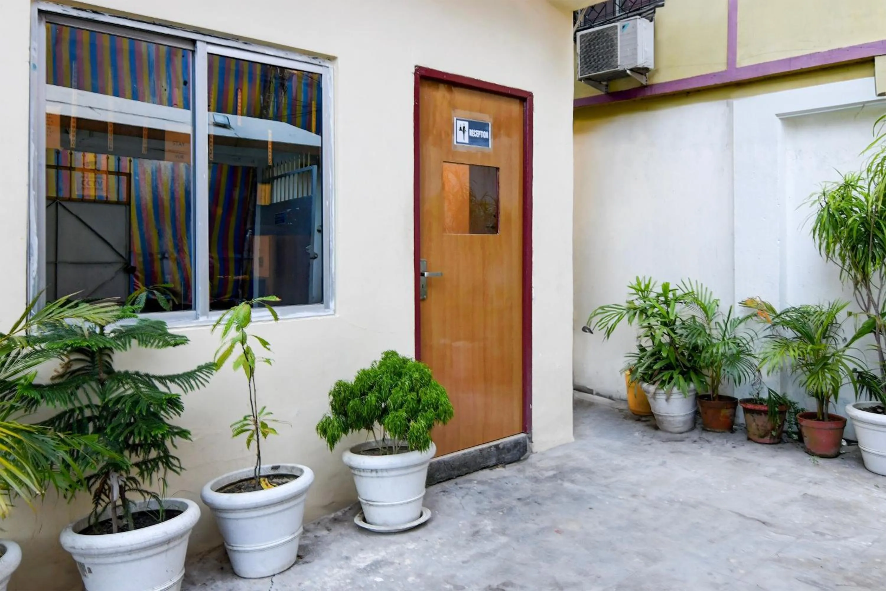 Facade/entrance in Super Hotel O Picnic Garden formerly Amaris Stay