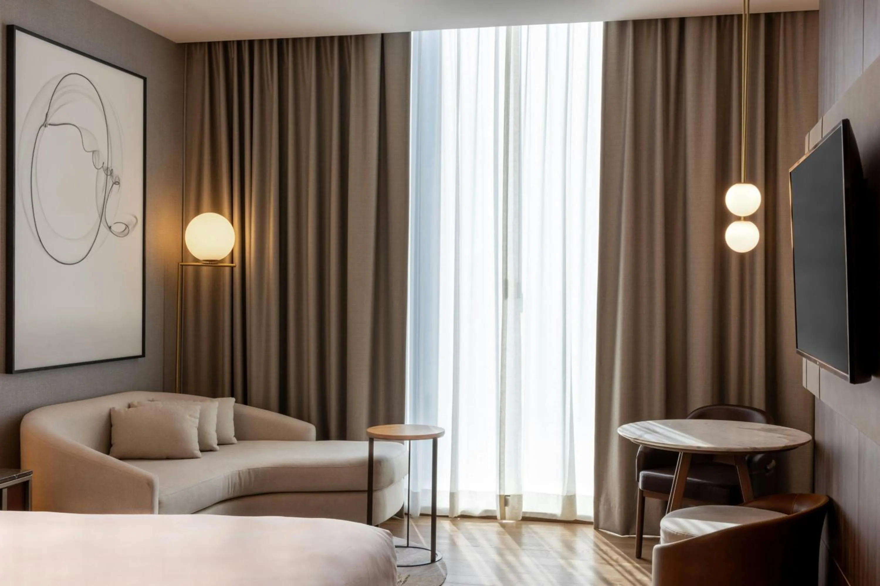 Photo of the whole room, Bed in JW Marriott Hotel Guadalajara