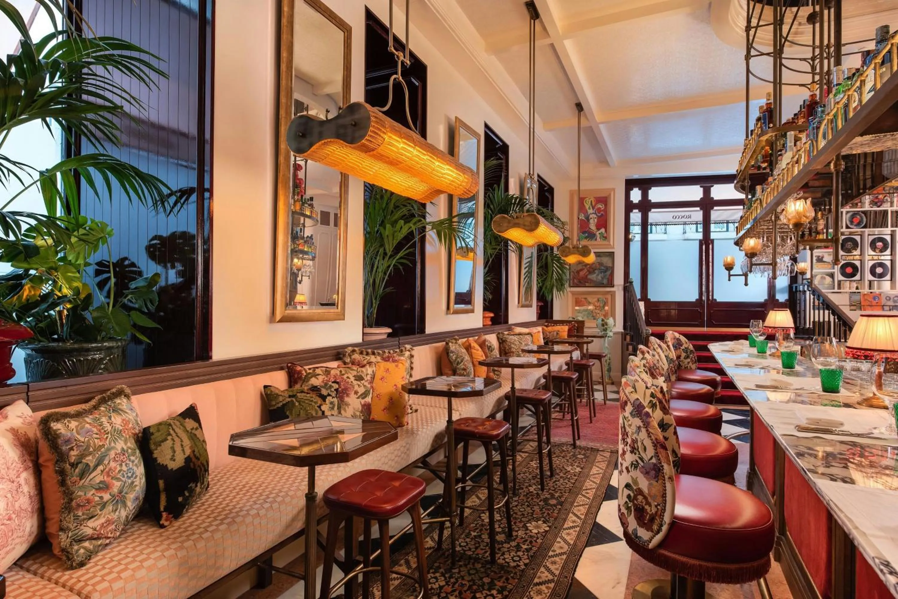 Lounge or bar in The Ivens, Autograph Collection