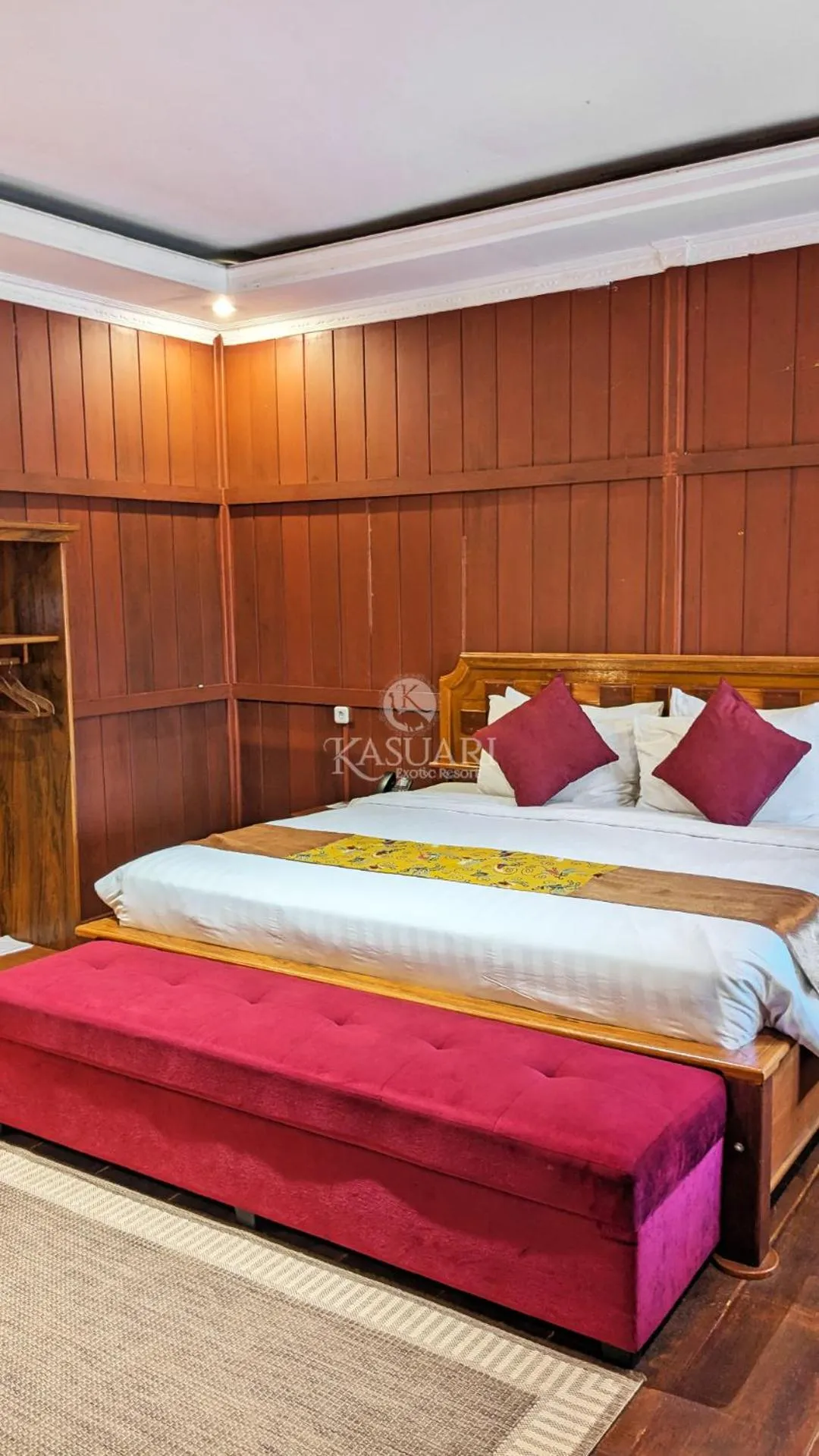 Bed in Kasuari Exotic Resort Magelang