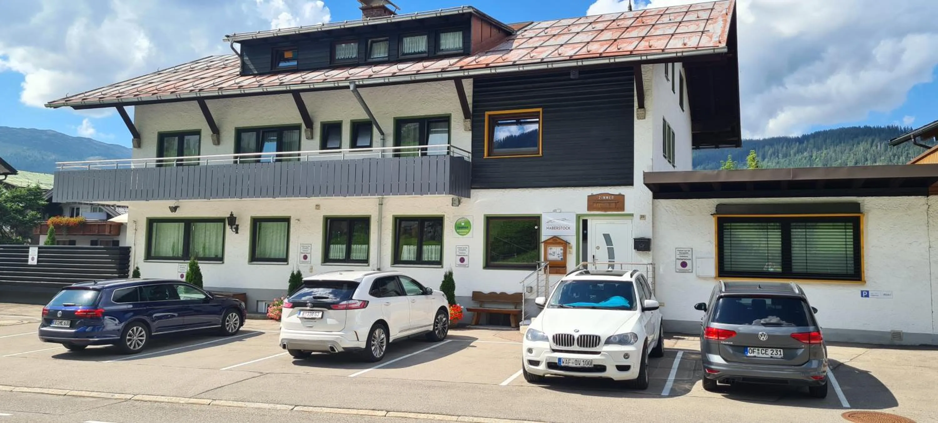 Property building in Haus Haberstock