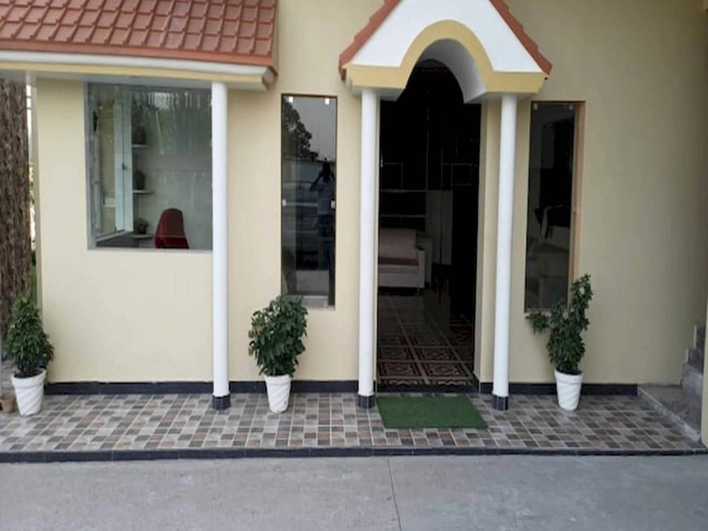 Facade/entrance in Hotel O Ocean's 11