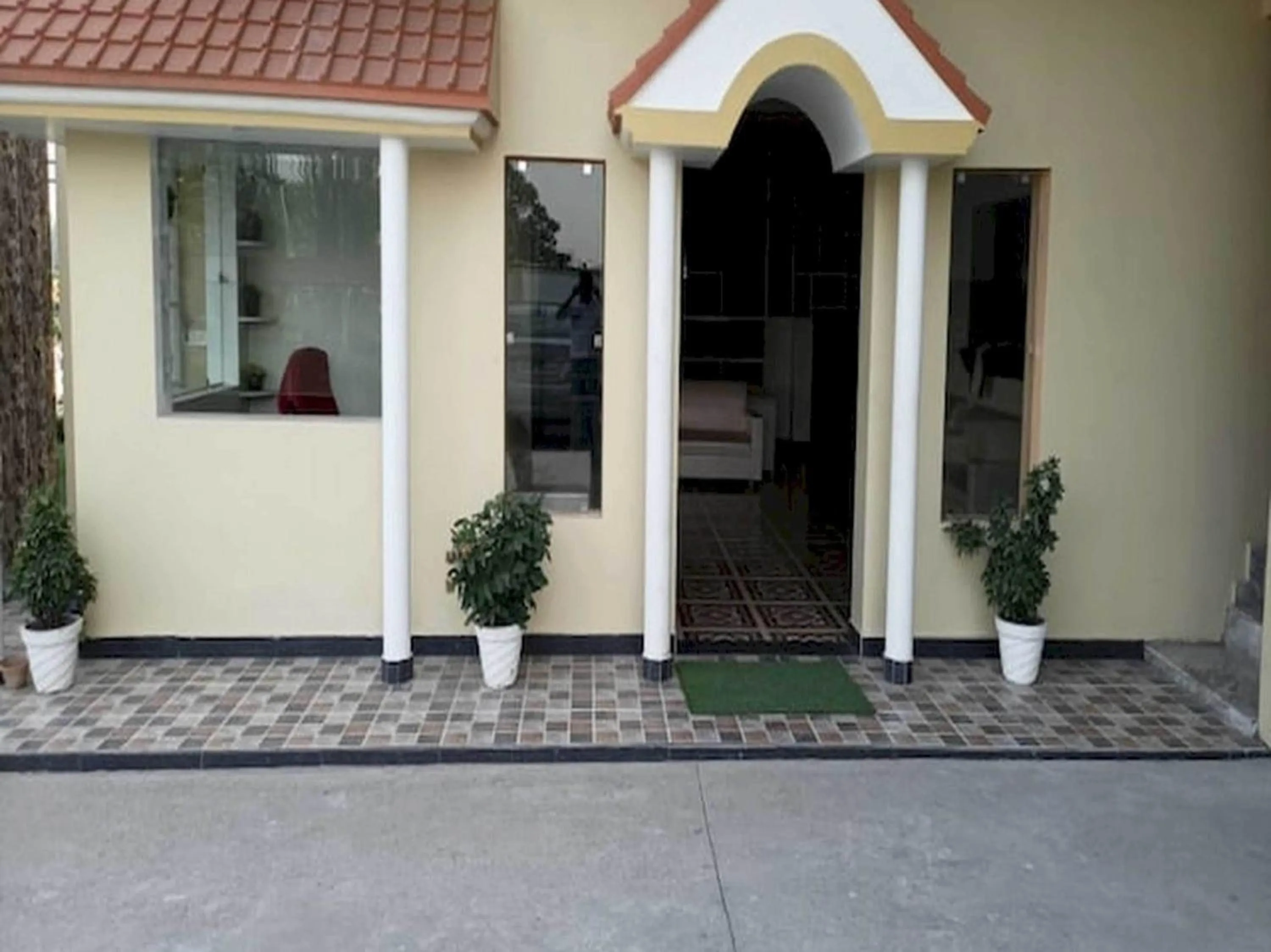 Facade/entrance in Hotel O Ocean's 11