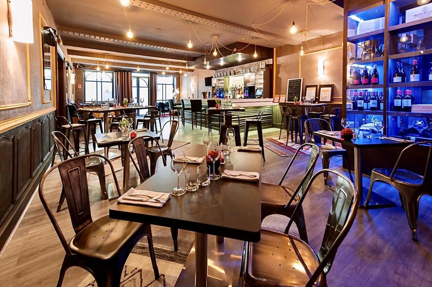 Restaurant/places to eat in Hotel Saint Louis - Au Coeur des Remparts