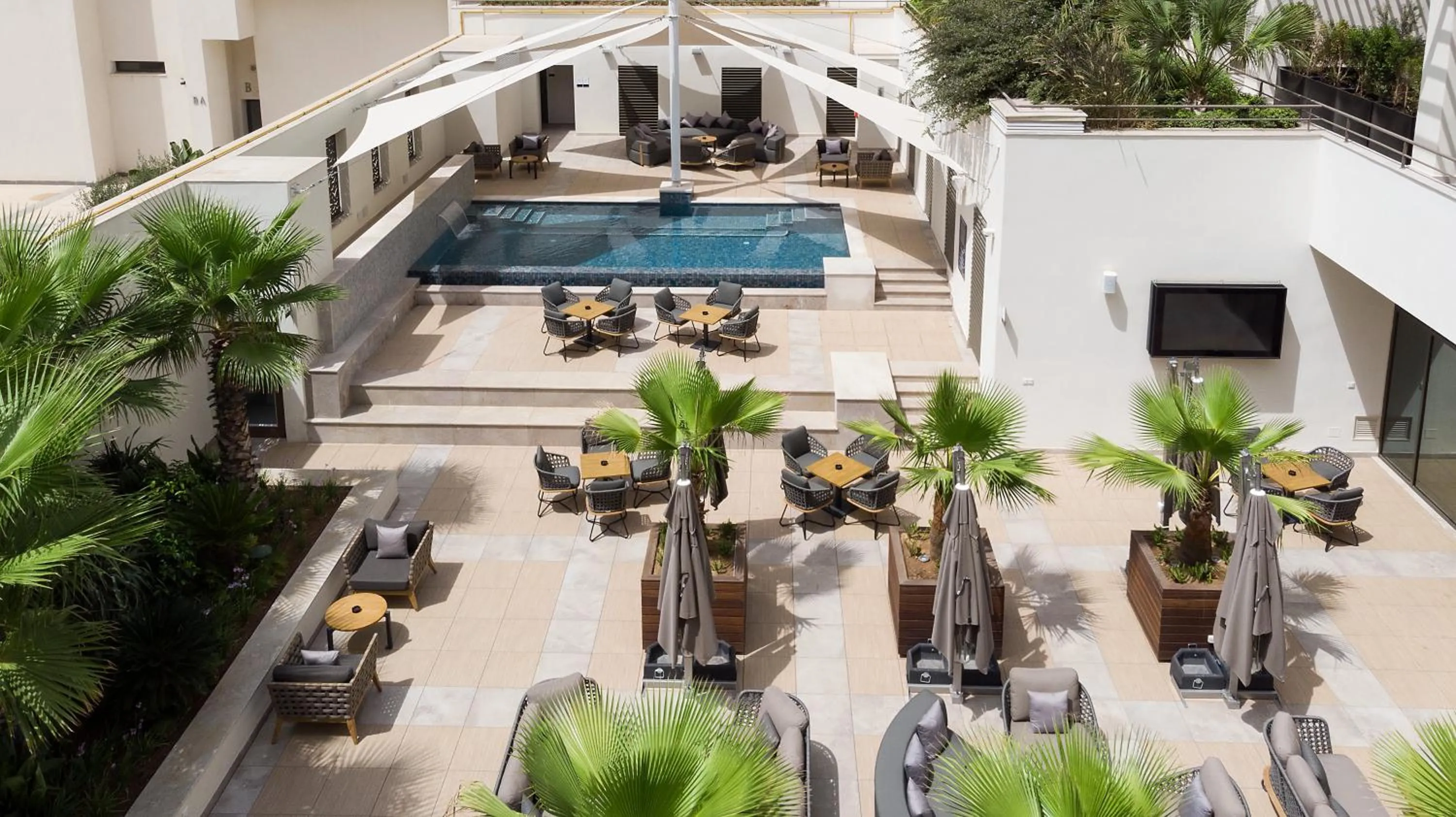 Balcony/Terrace in Novotel Tunis Lac