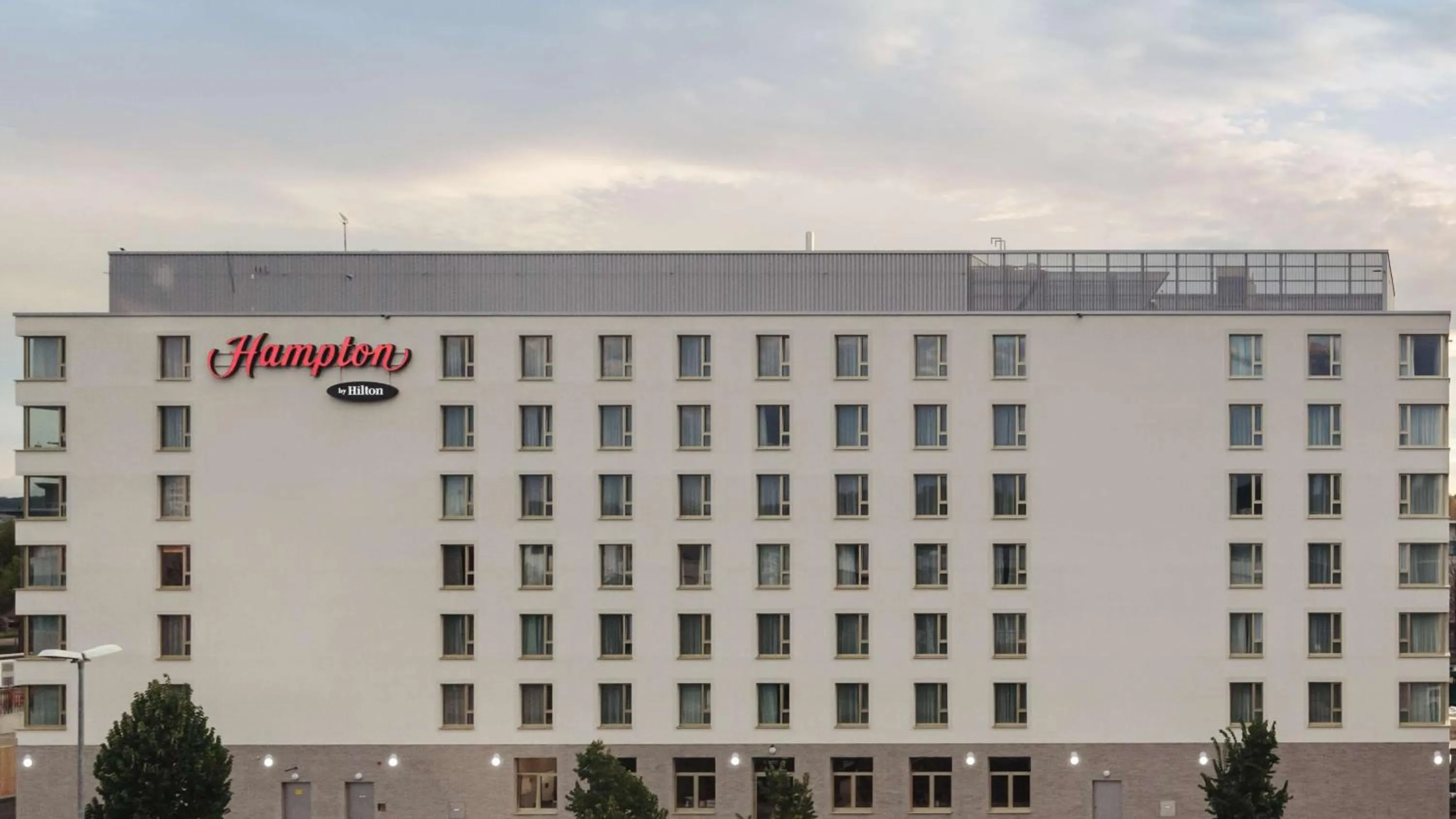 Property building in Hampton by Hilton Konstanz