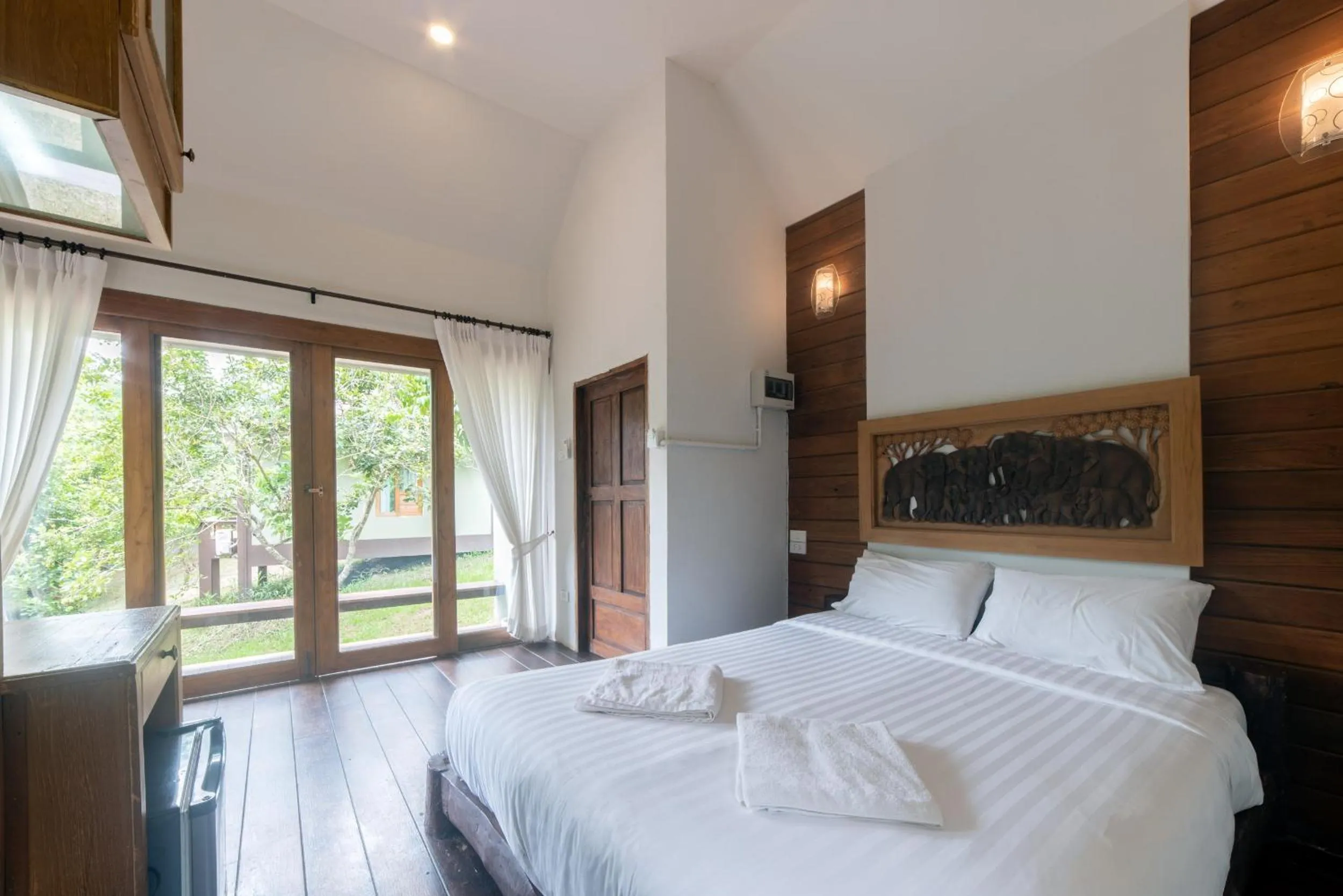 Bed in Tawan Riverside