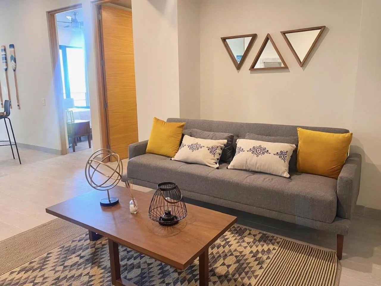 Living room in The Boat Condo by Andiani Travel