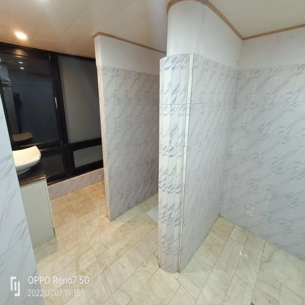 Bathroom in Istana Resort & Spa