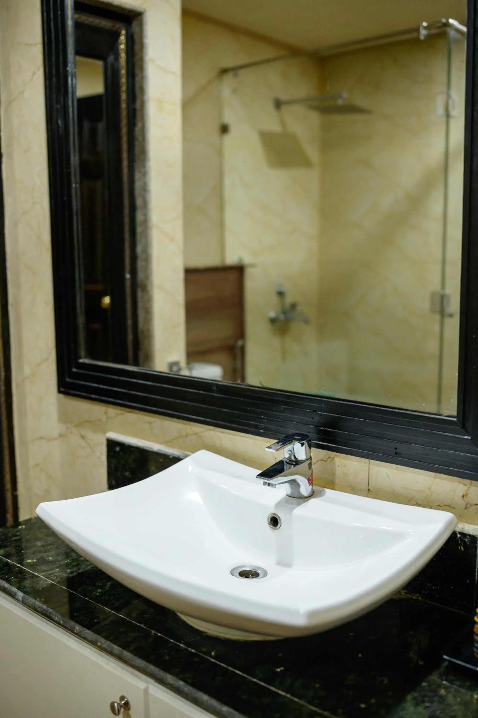 Bathroom in Istana Resort & Spa