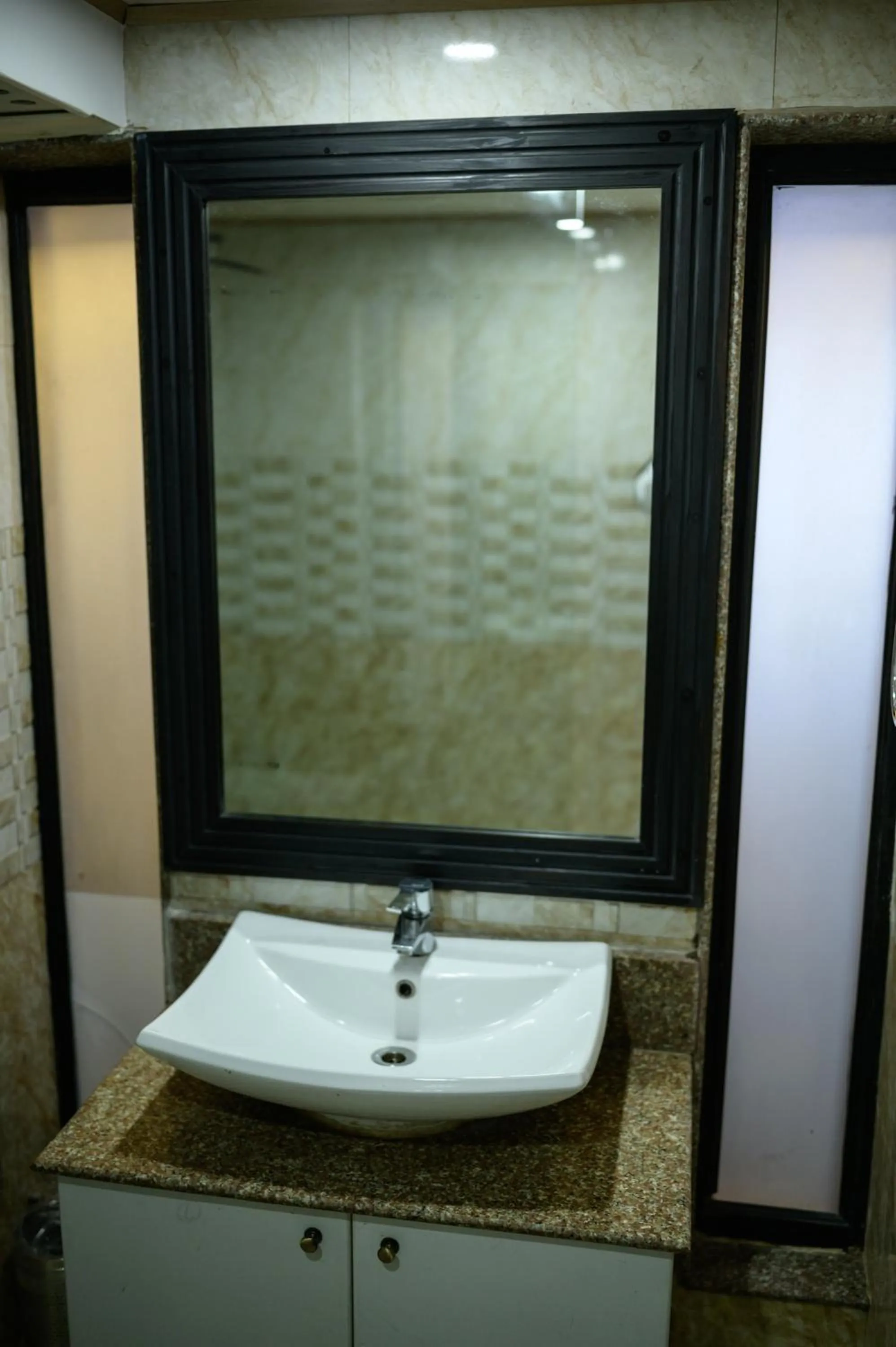 Bathroom in Istana Resort & Spa