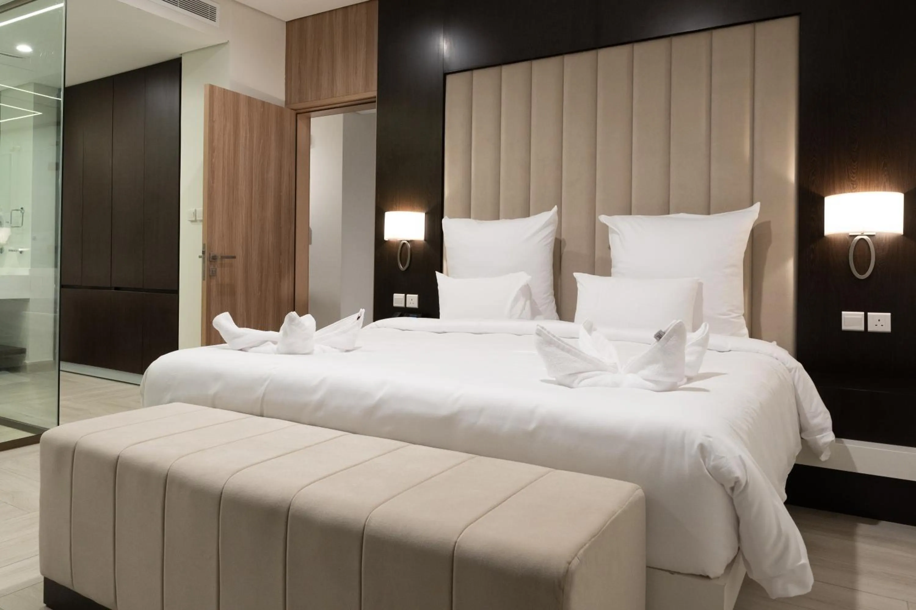 Photo of the whole room, Bed in Mirot Residence