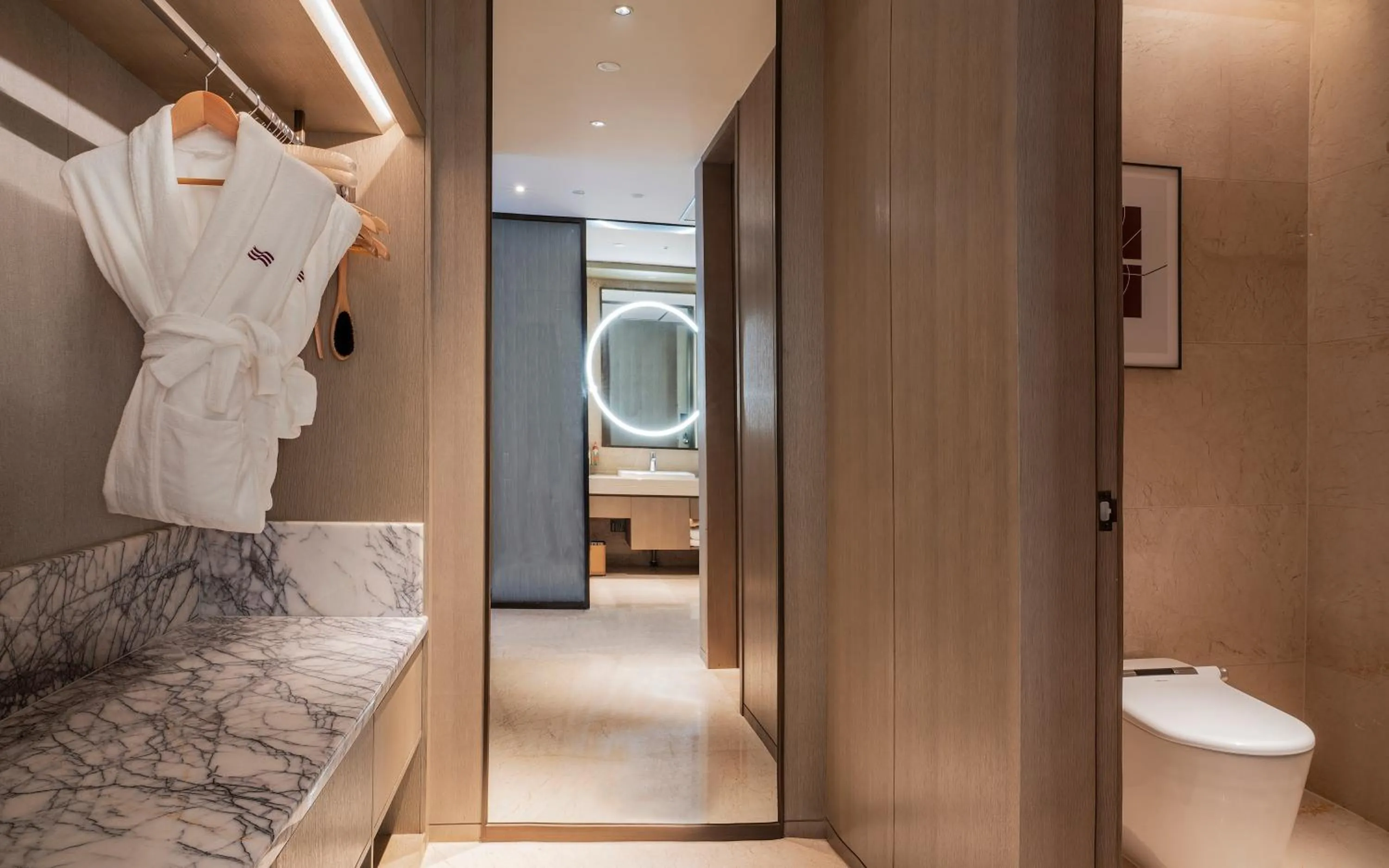 Toilet in Crowne Plaza Changsha Development Zone by IHG