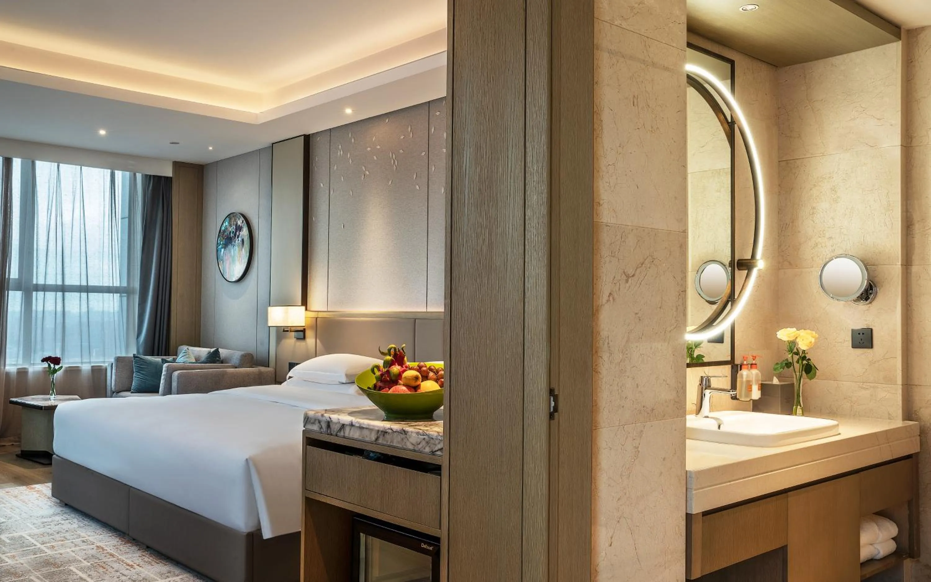 Toilet, Bed in Crowne Plaza Changsha Development Zone by IHG