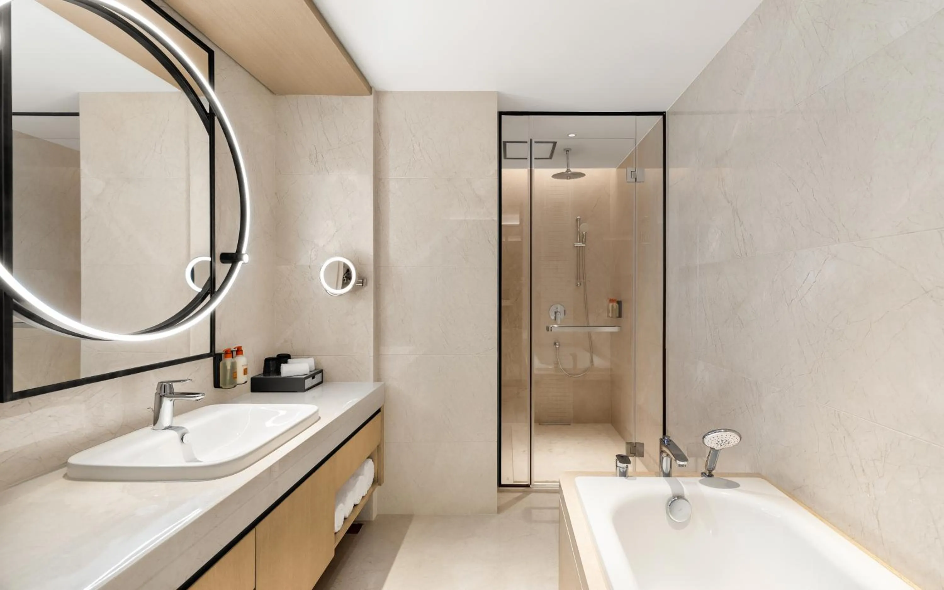 Shower in Crowne Plaza Changsha Development Zone by IHG