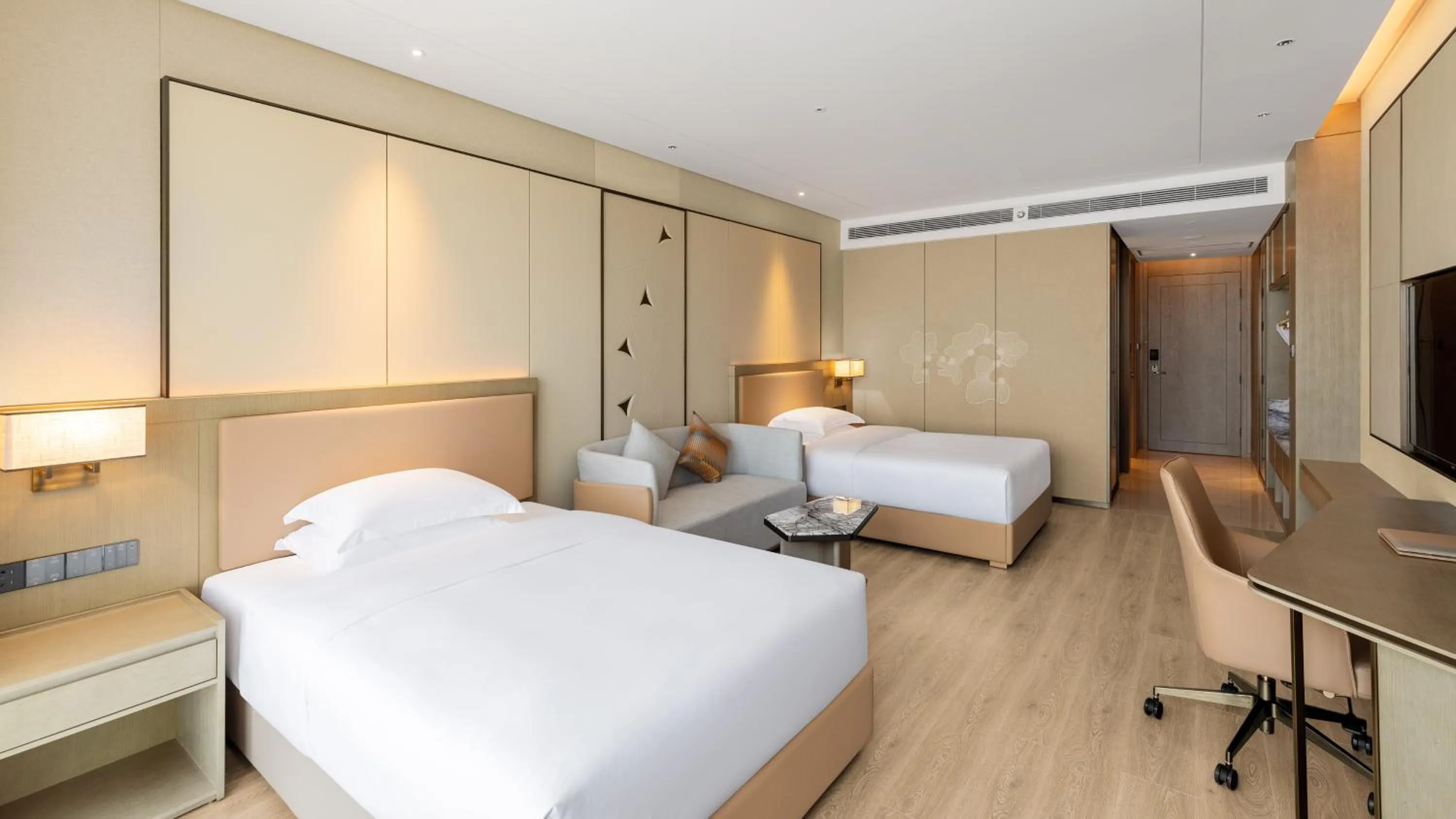 Bedroom, Bed in Crowne Plaza Changsha Development Zone by IHG