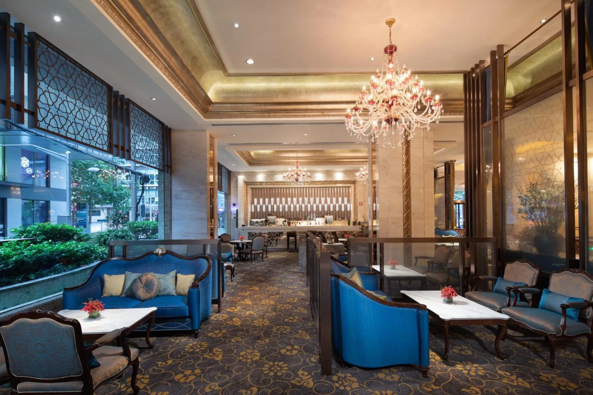 Lobby or reception in Crowne Plaza Shanghai Nanjing Road by IHG