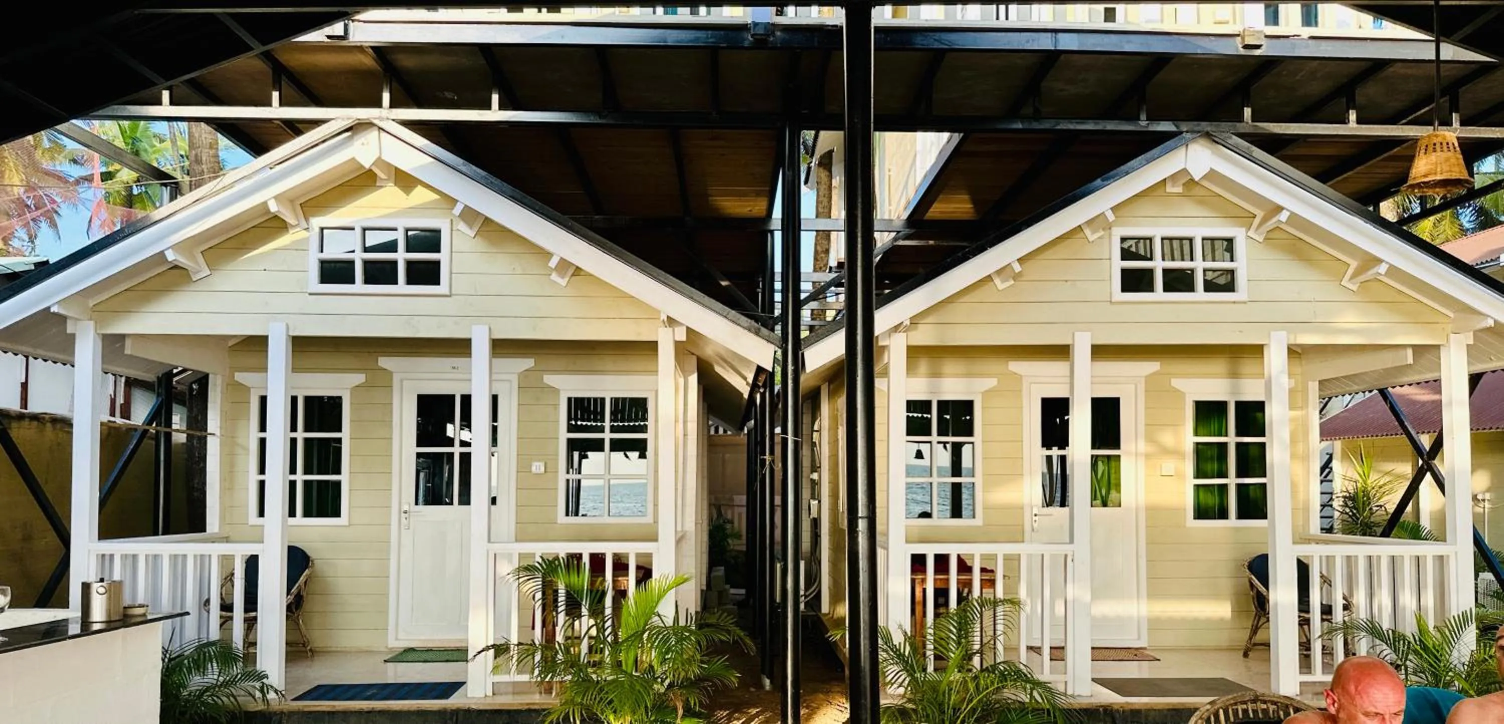 Property building in Cocos Beach Resort