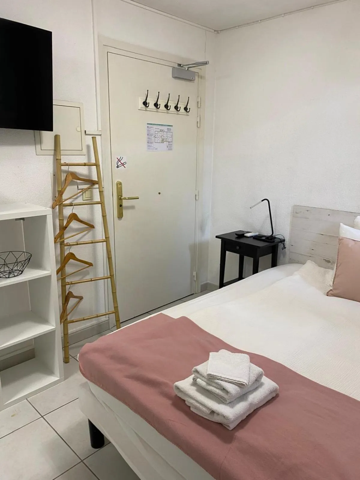 Bedroom in Kimi Résidence