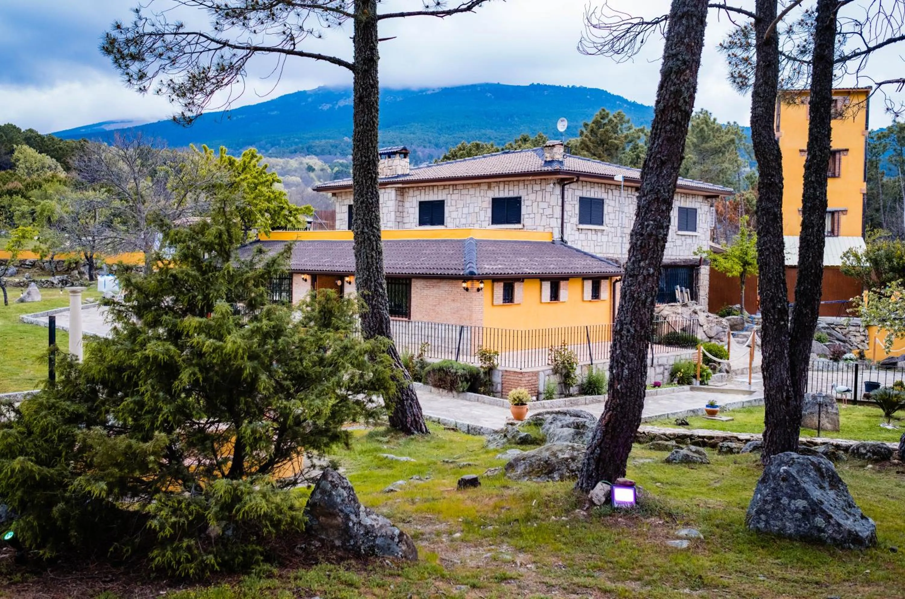 Property building in Eras del Poeta