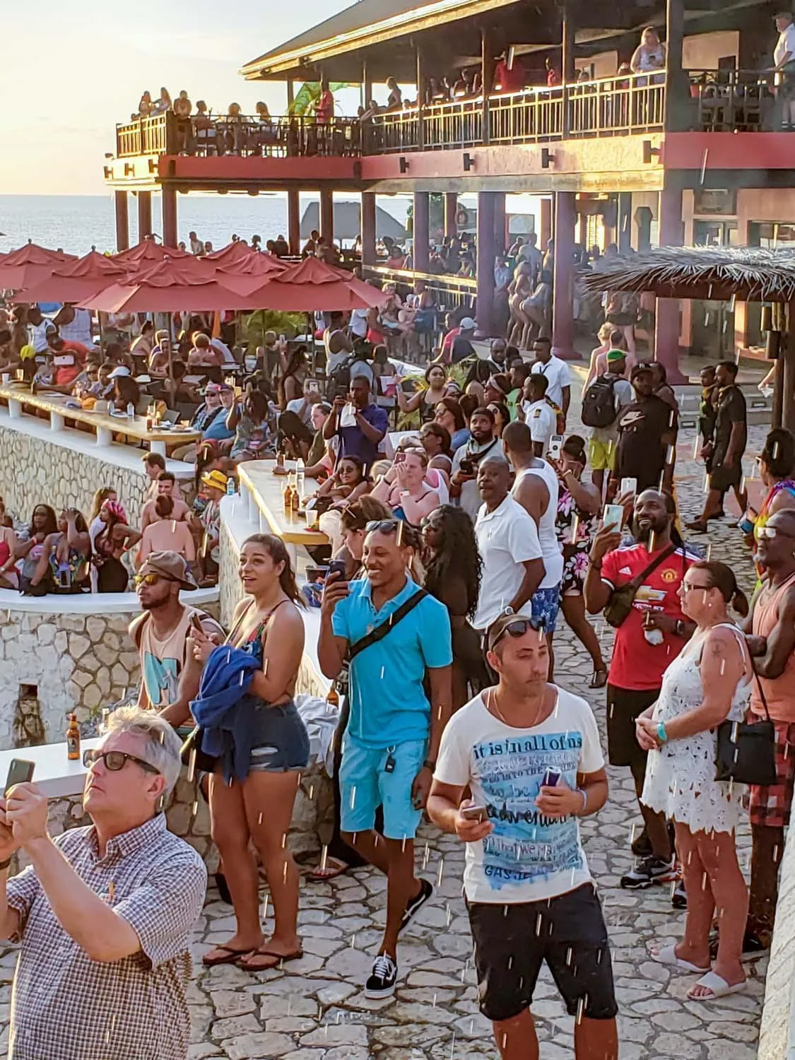 Restaurant/places to eat in Bak A Yaad