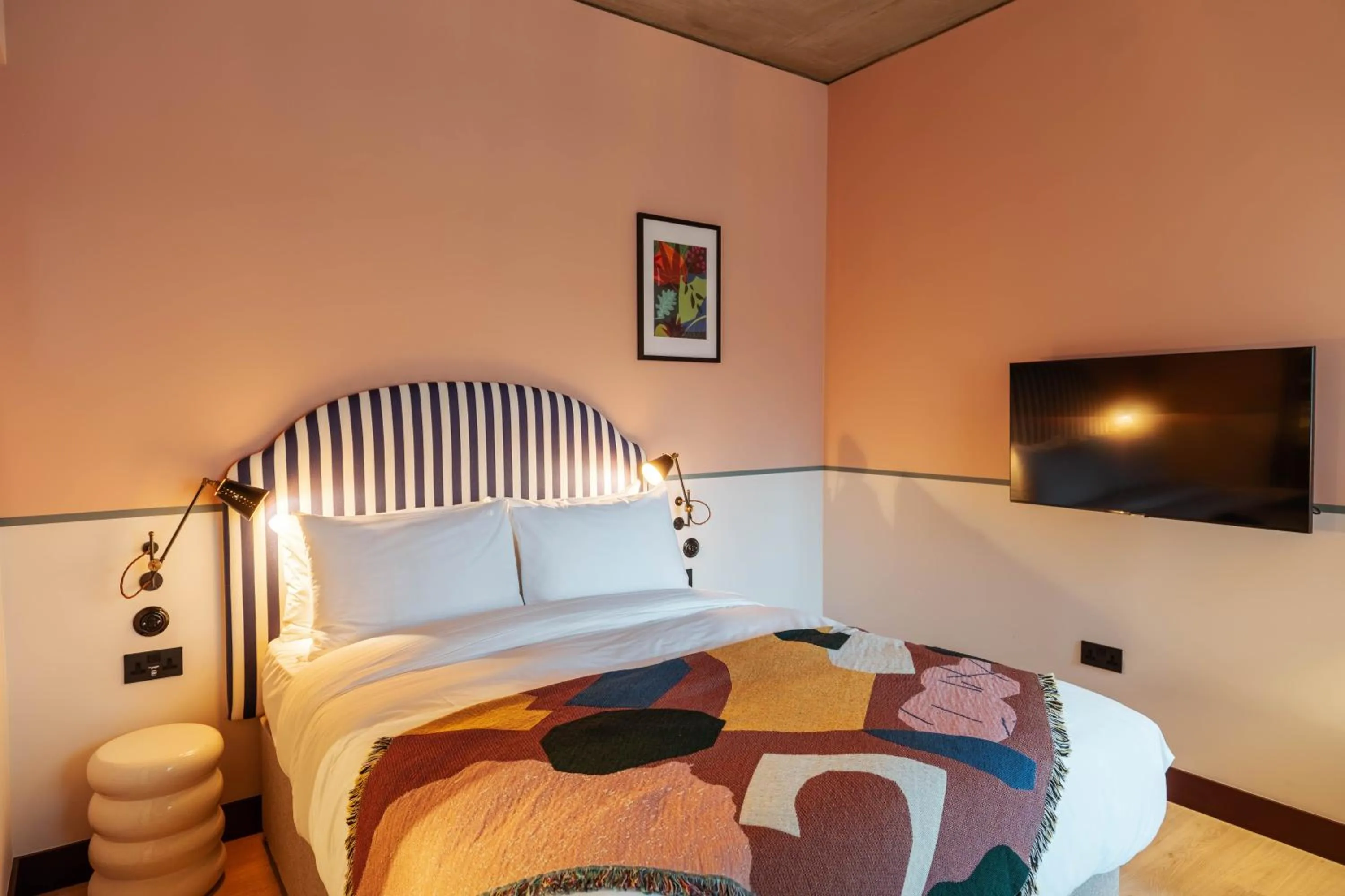 Bedroom, Bed in room2 London Chiswick Hometel