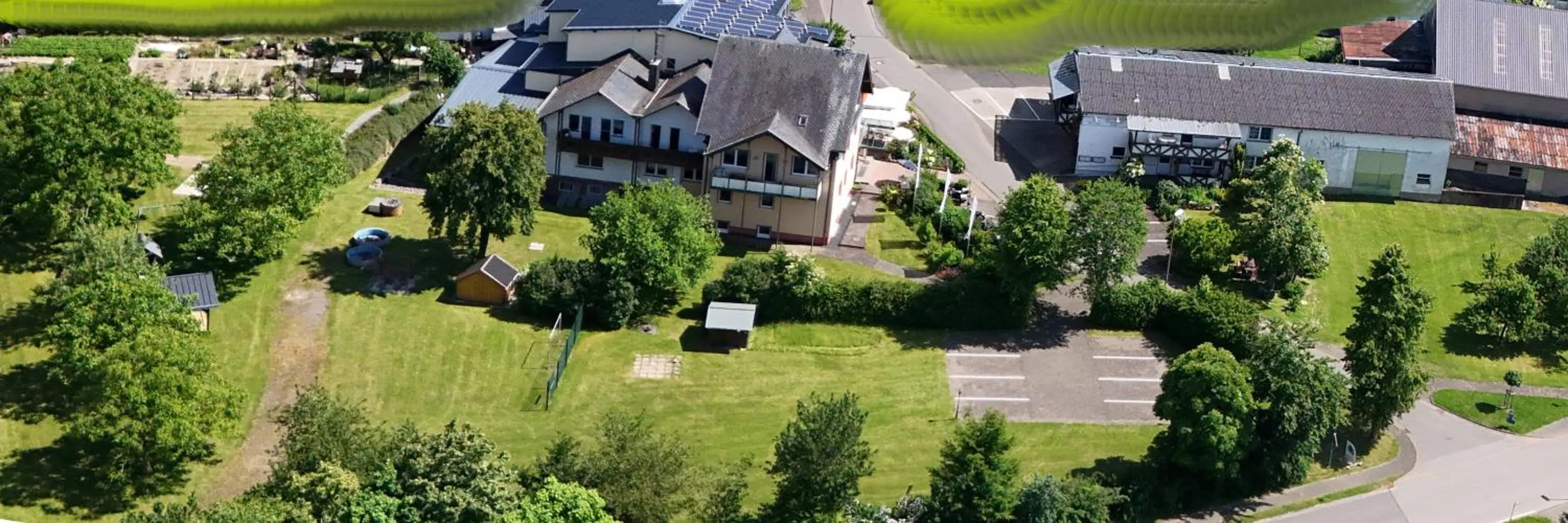 Property building in Waldesblick, Hotel-Restaurant