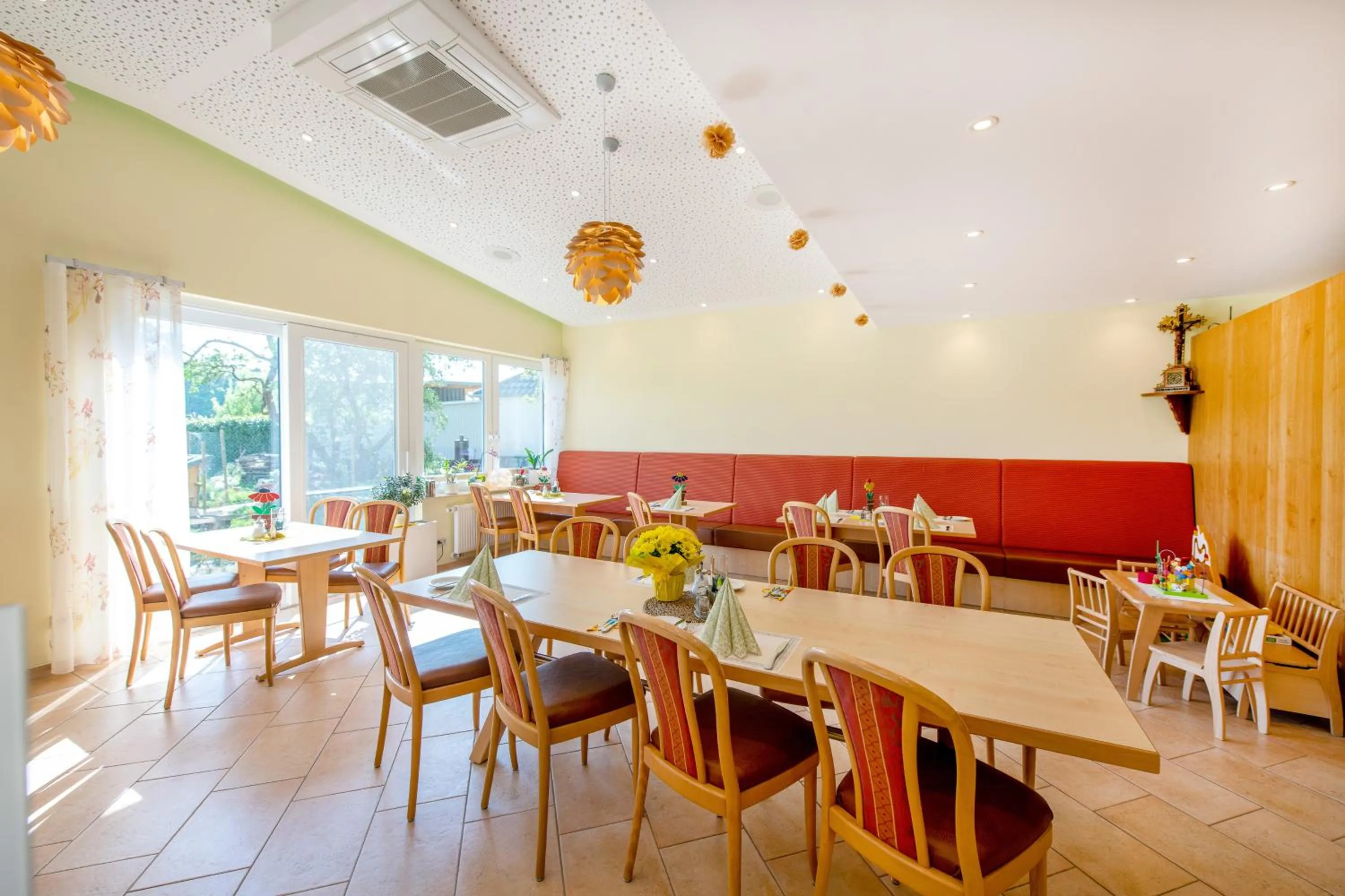 Restaurant/places to eat in Waldesblick, Hotel-Restaurant