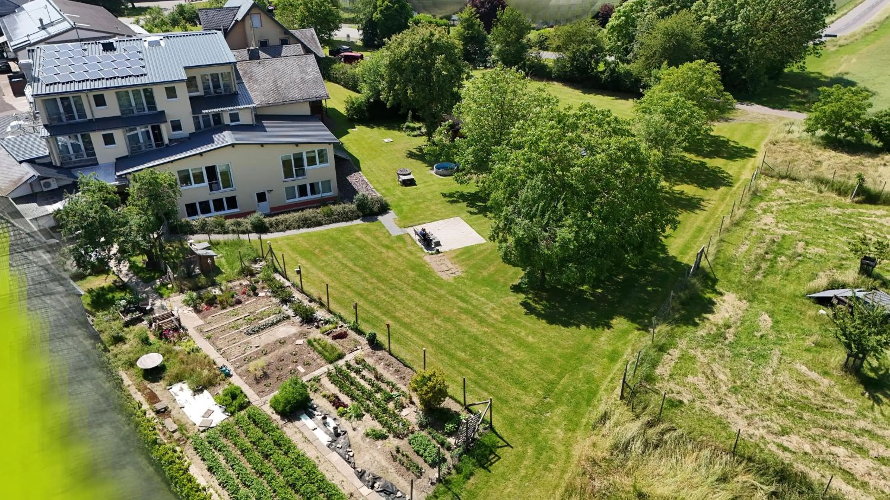 Property building in Waldesblick, Hotel-Restaurant