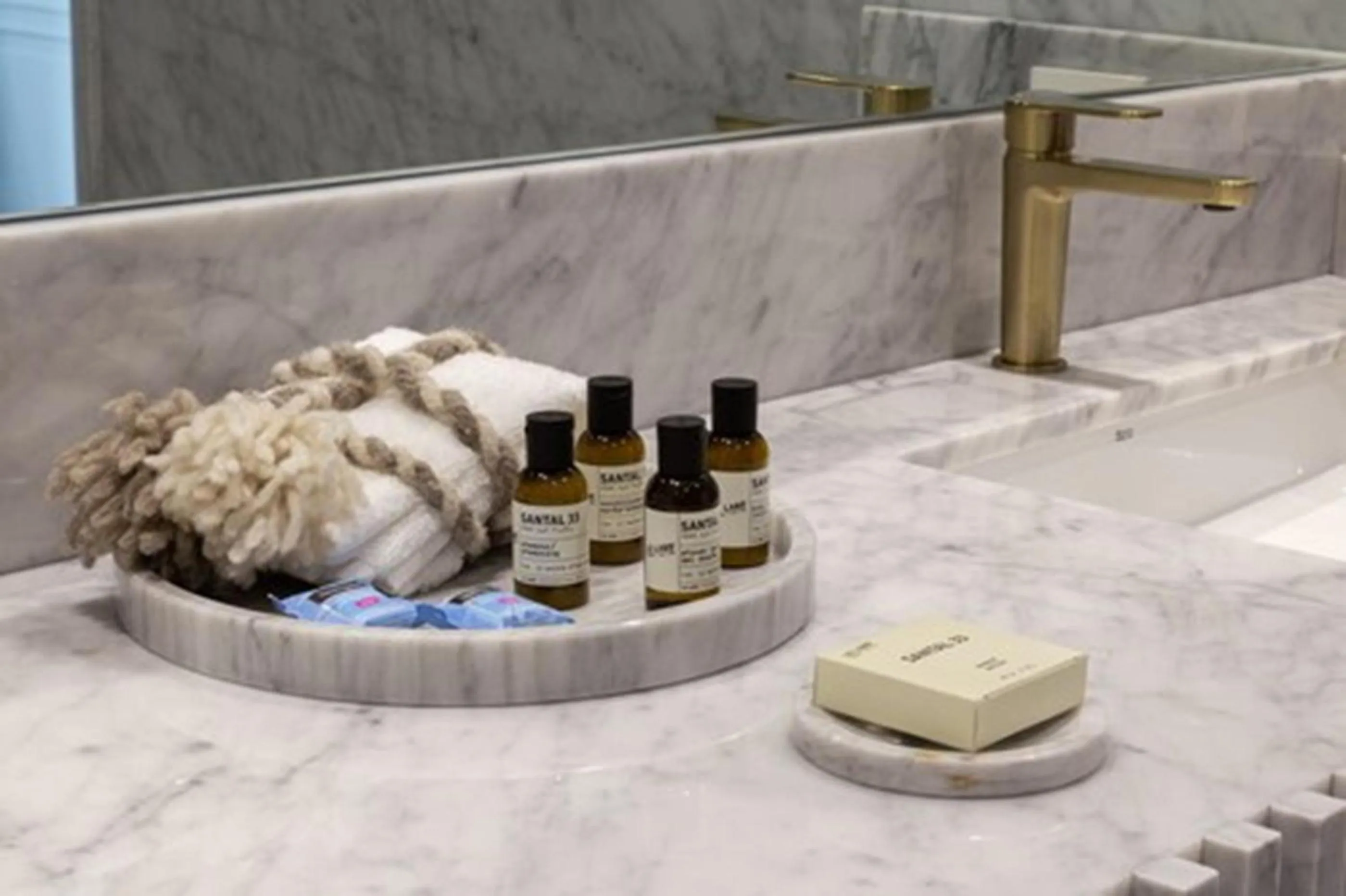 Bathroom in The Alest Hotel