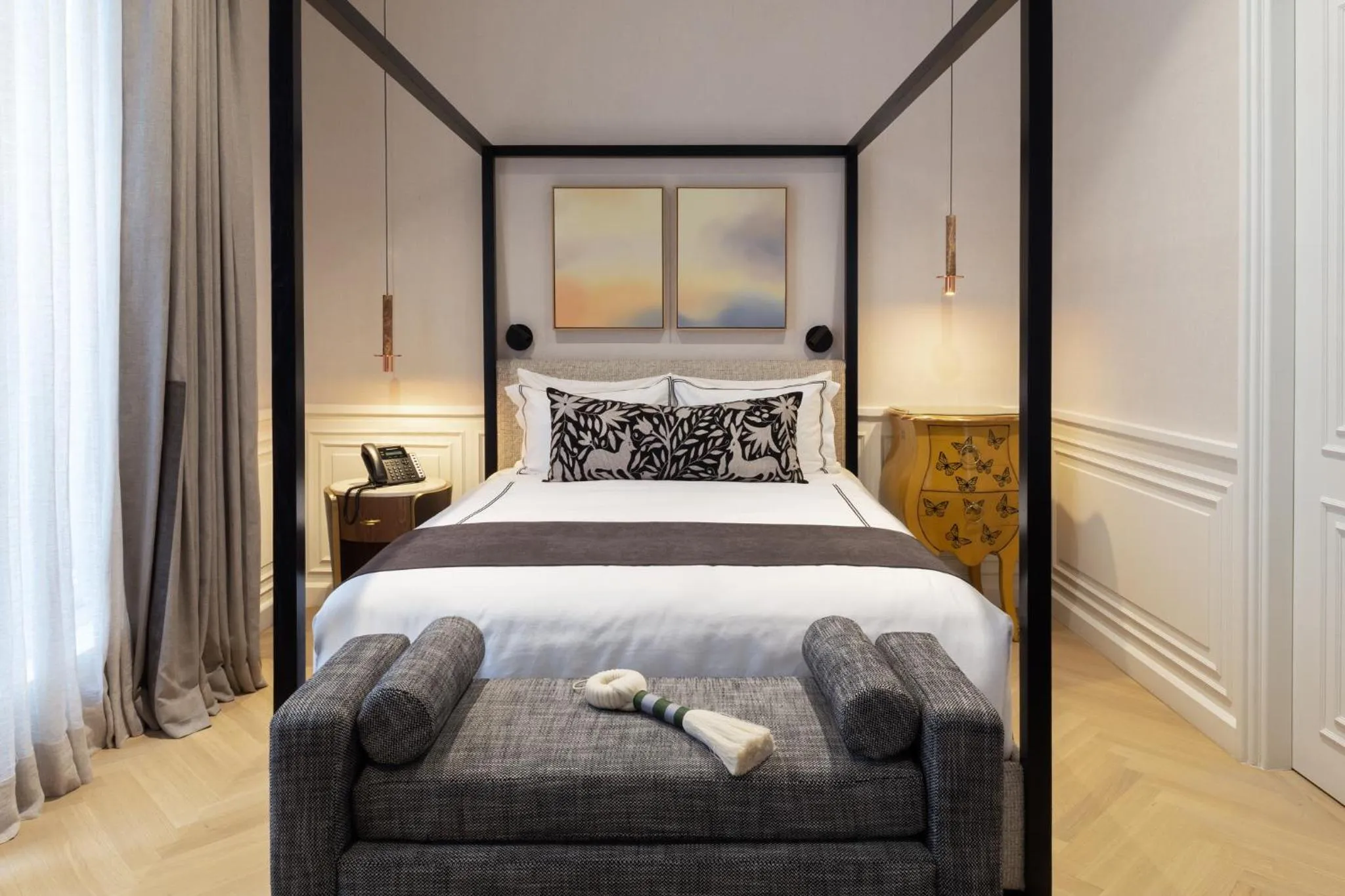 Bed in The Alest Hotel