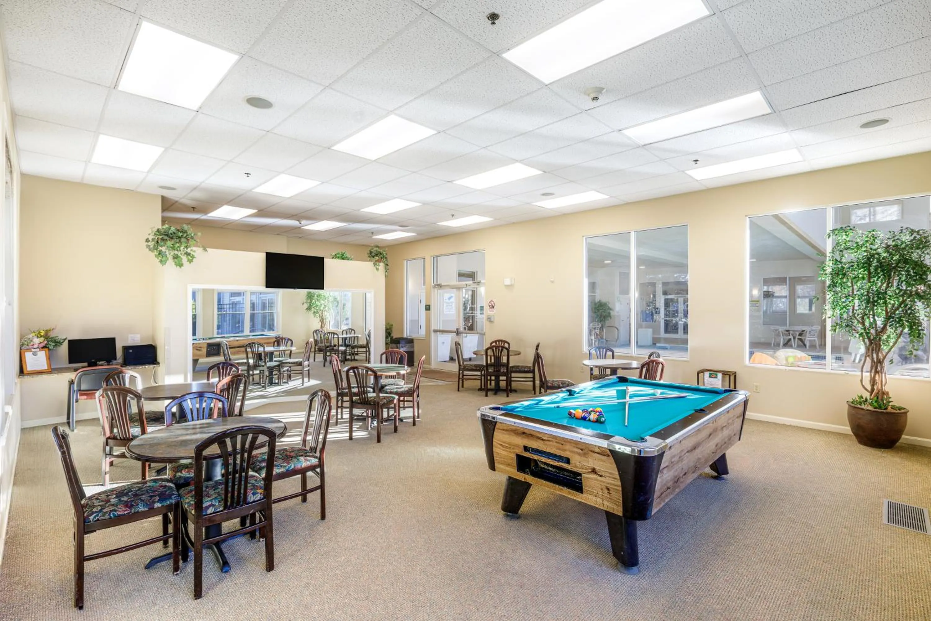 Billiard in Vacation Village in the Berkshires