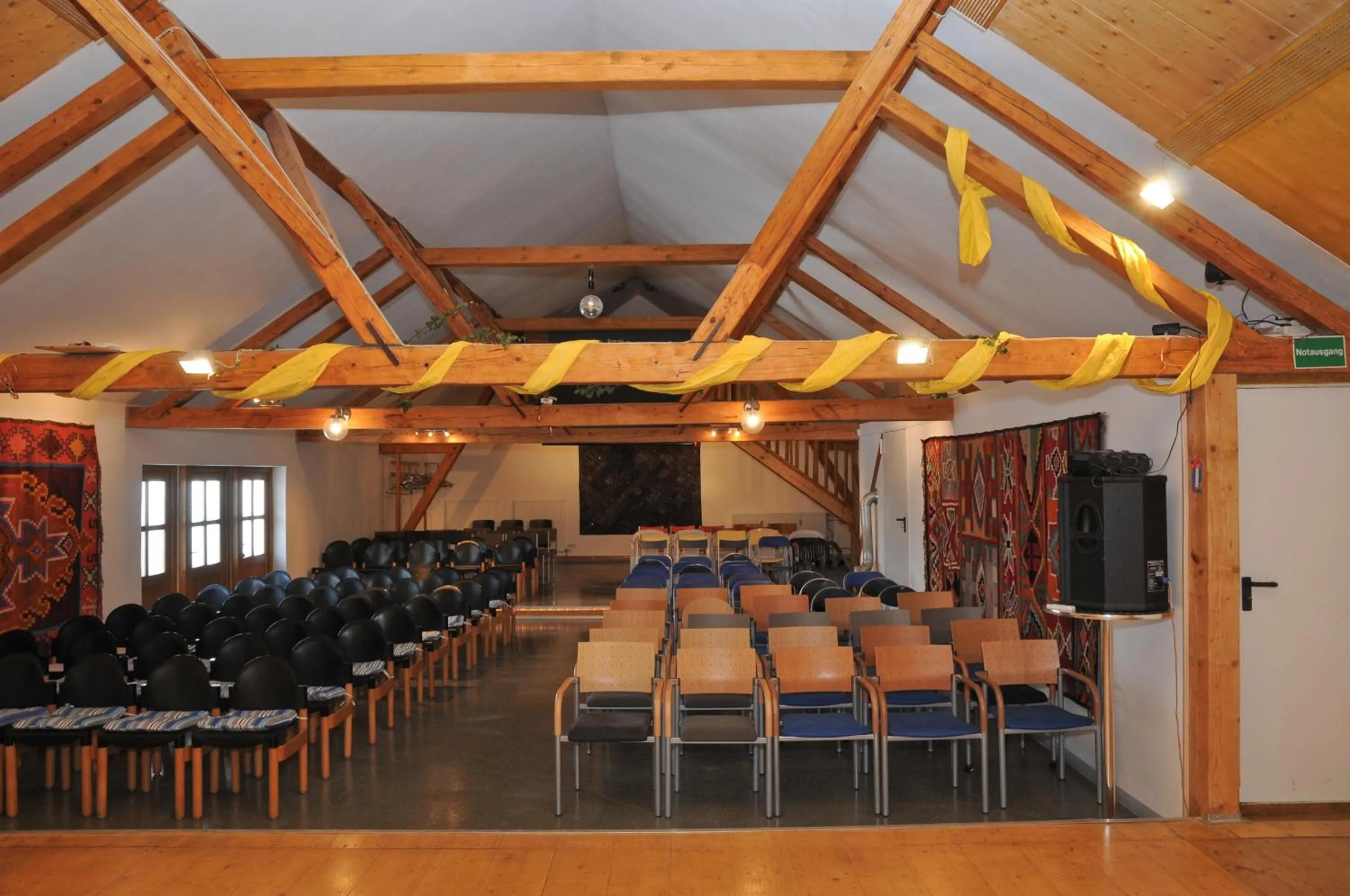 Business facilities in Geinberg Suites & Via Nova Lodges