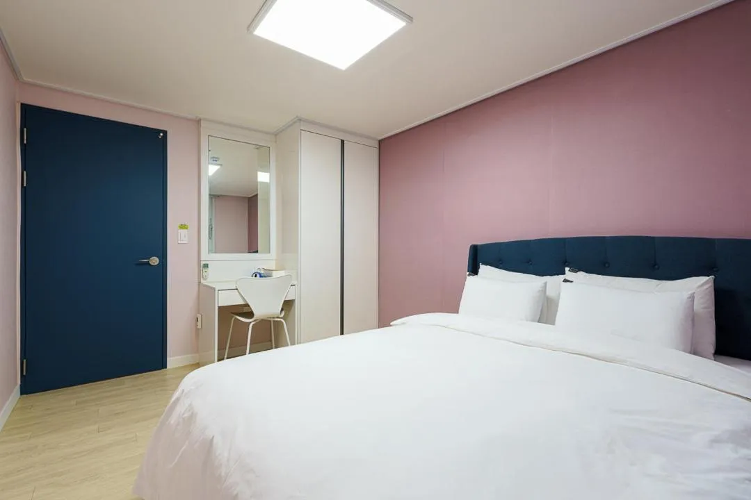 Bed in Little Prince Hotel&Condo
