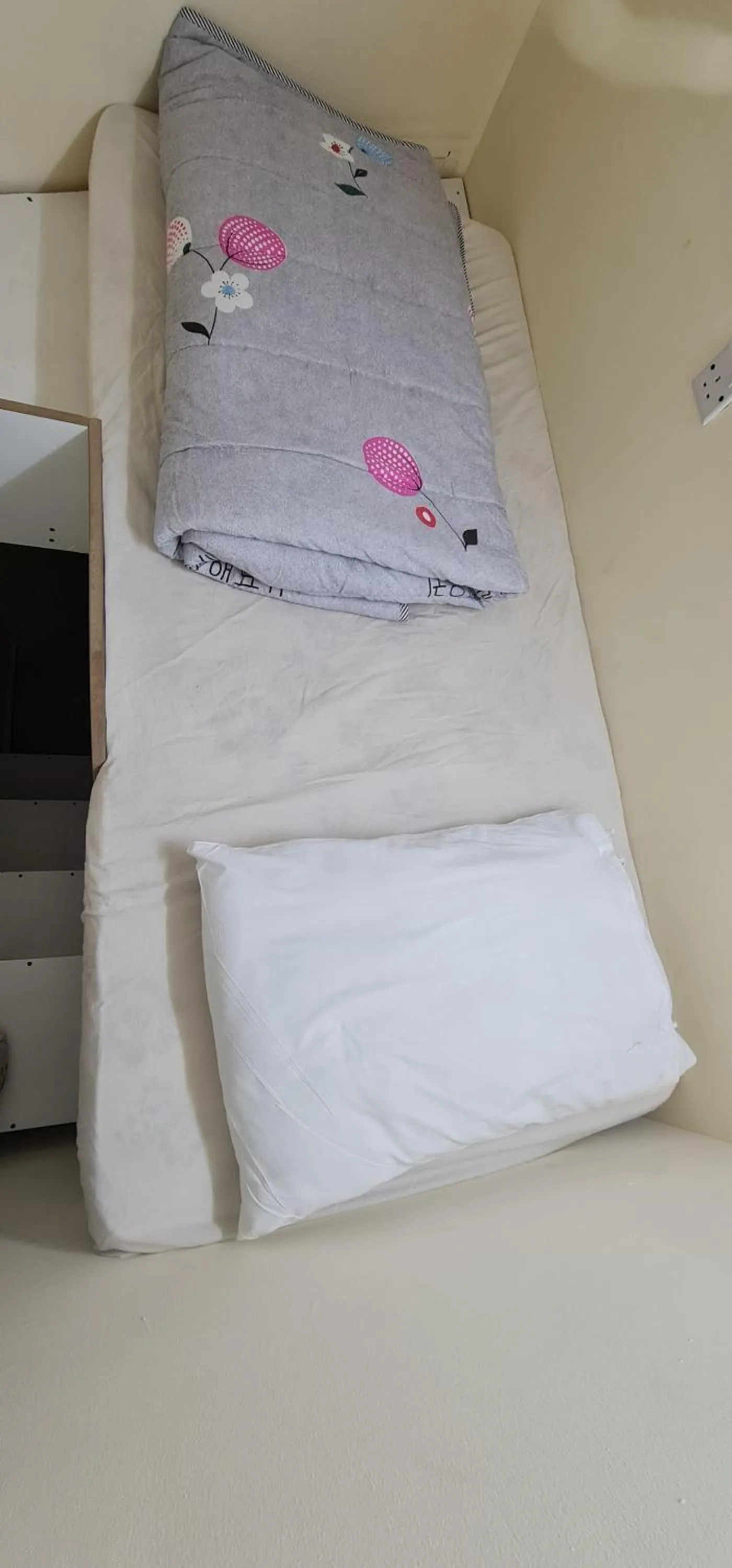 Dubai Hostel, Bedspace and Backpackers