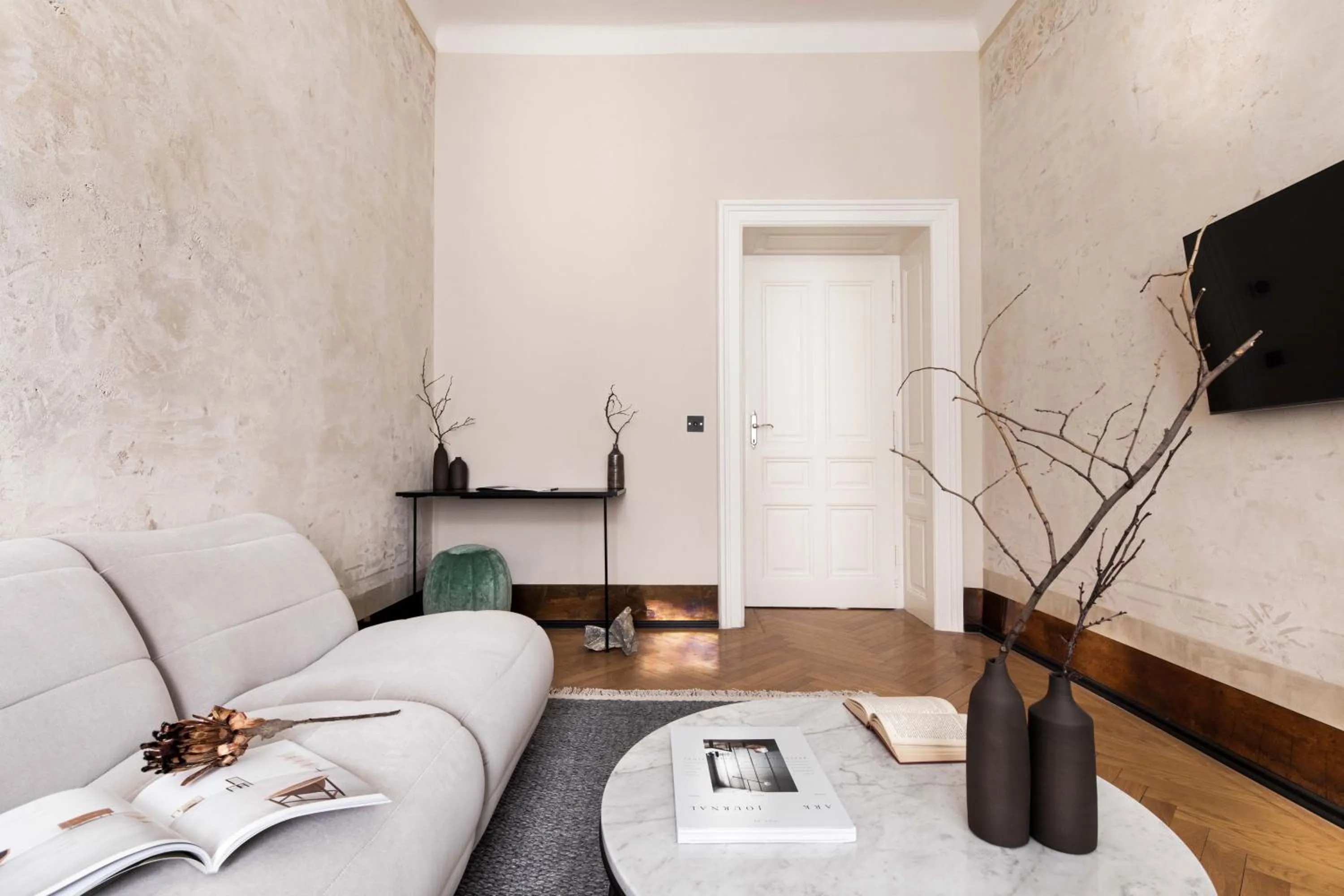 Living room in Zola Hotel - Palais de Bohème Adults Only