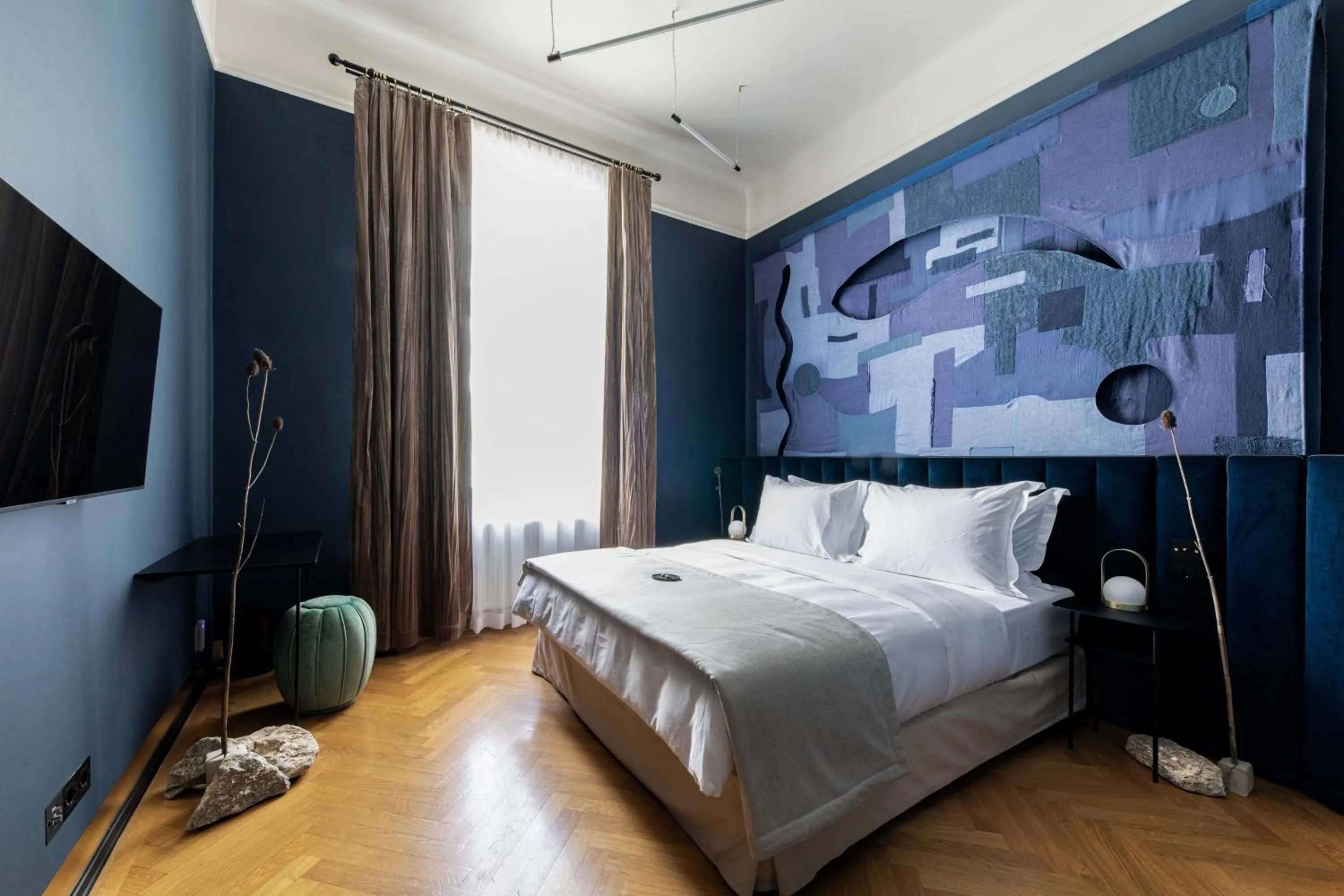 Bed in Zola Hotel - Palais de Bohème Adults Only