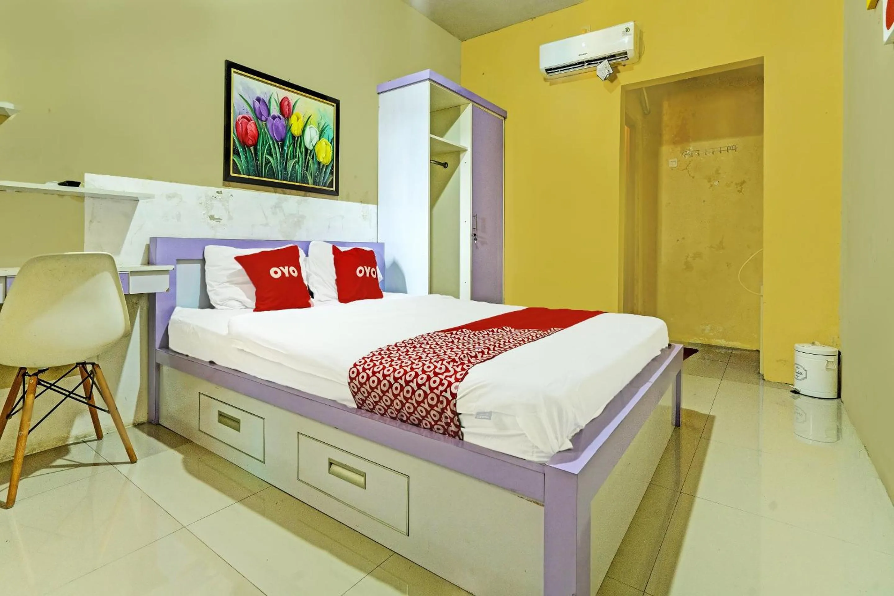 Bedroom, Bed in OYO 91955 Pondokan Cempaka