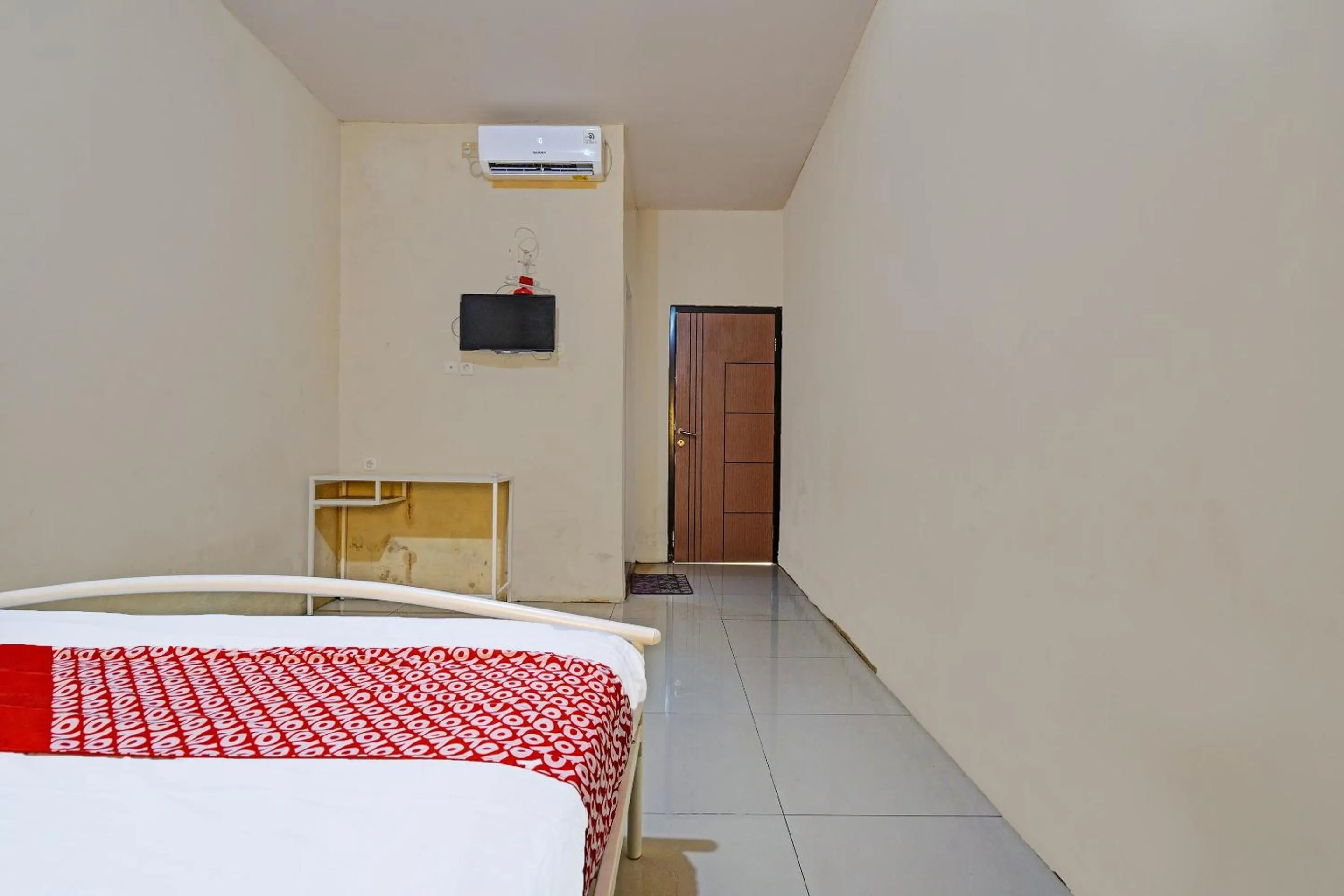 Bedroom, Bed in OYO 91955 Pondokan Cempaka