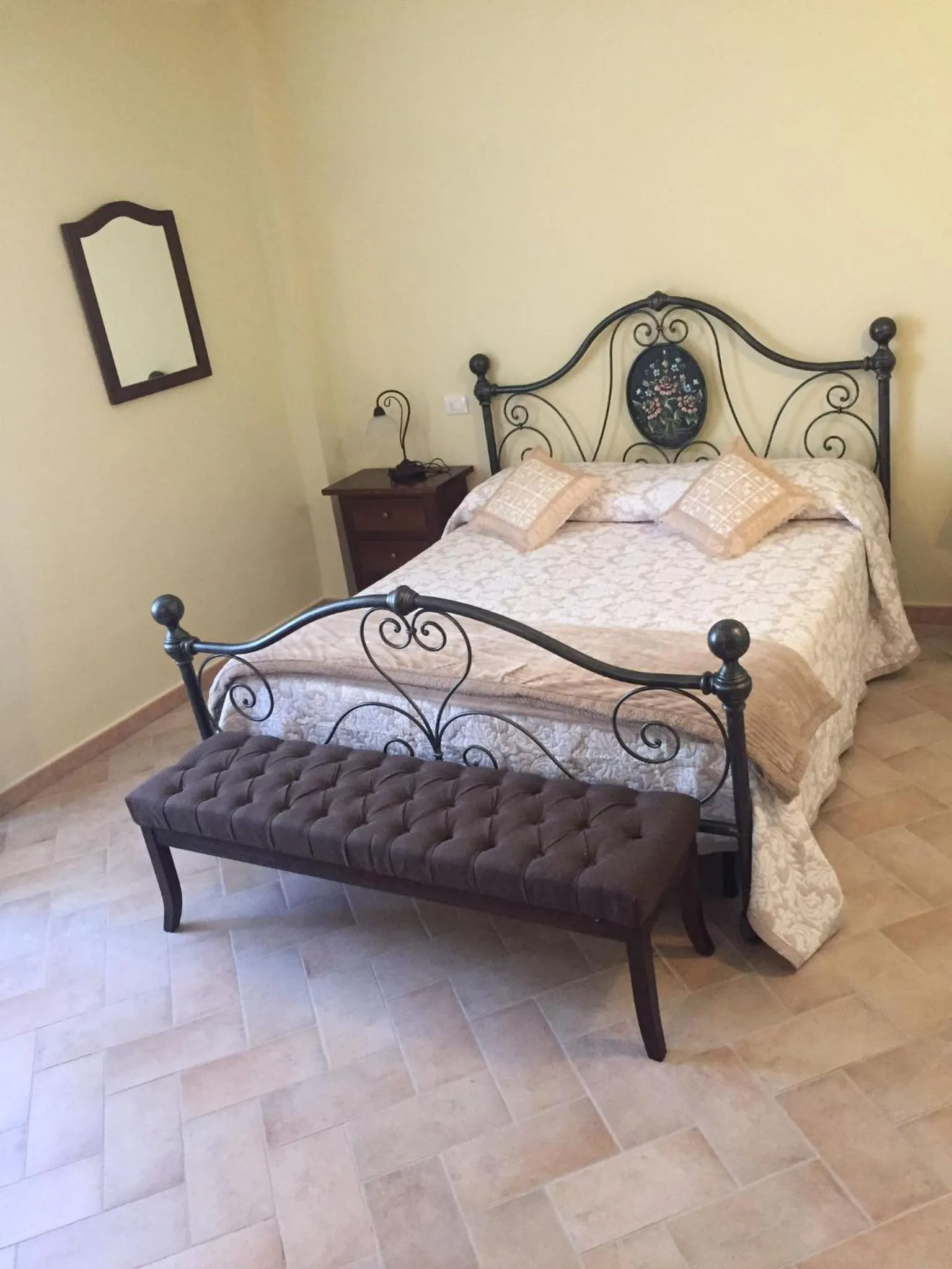 Bedroom, Bed in Albergo La Loggia di San Martino