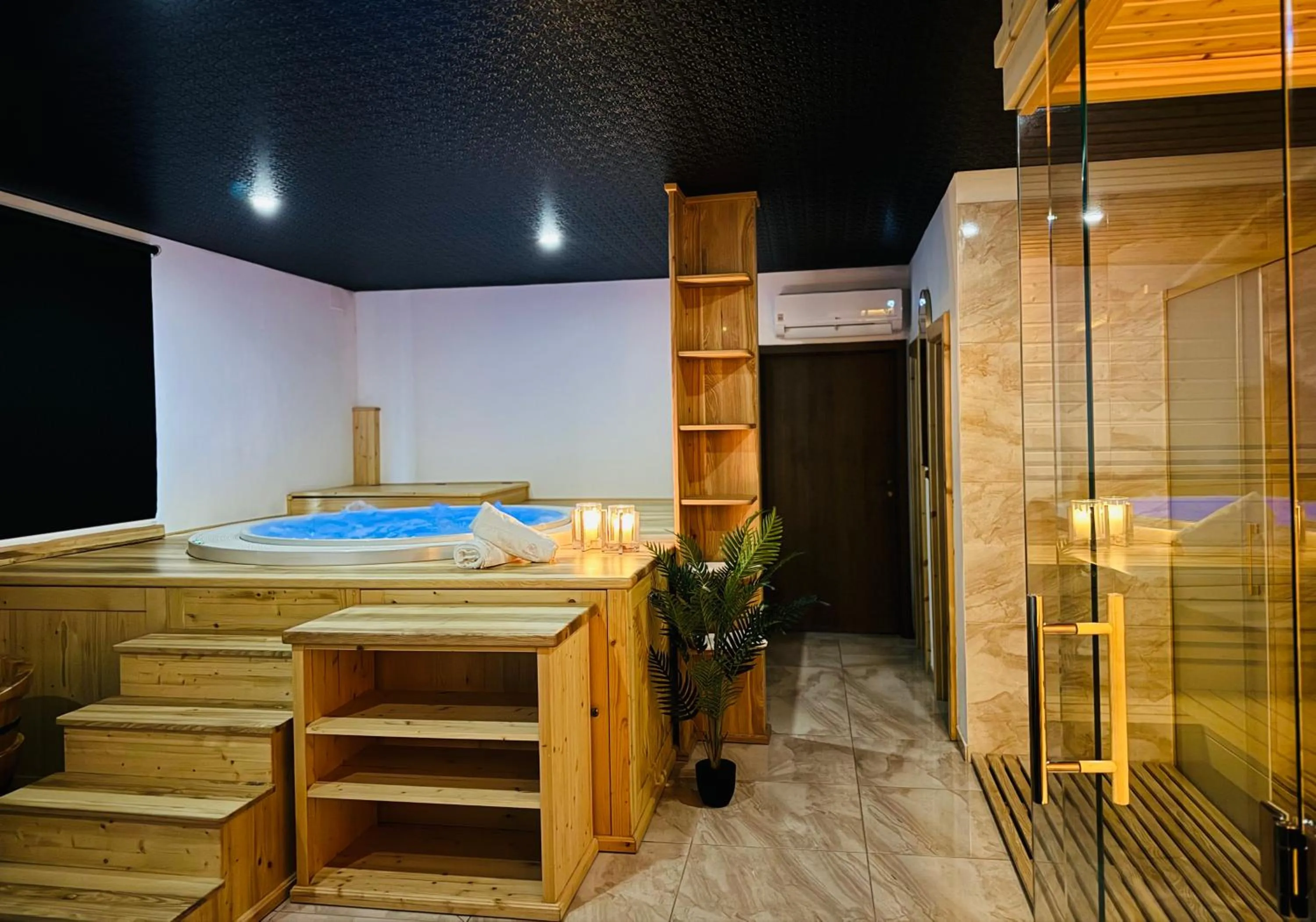 Shower in Hotel & wellness Hejtmanka