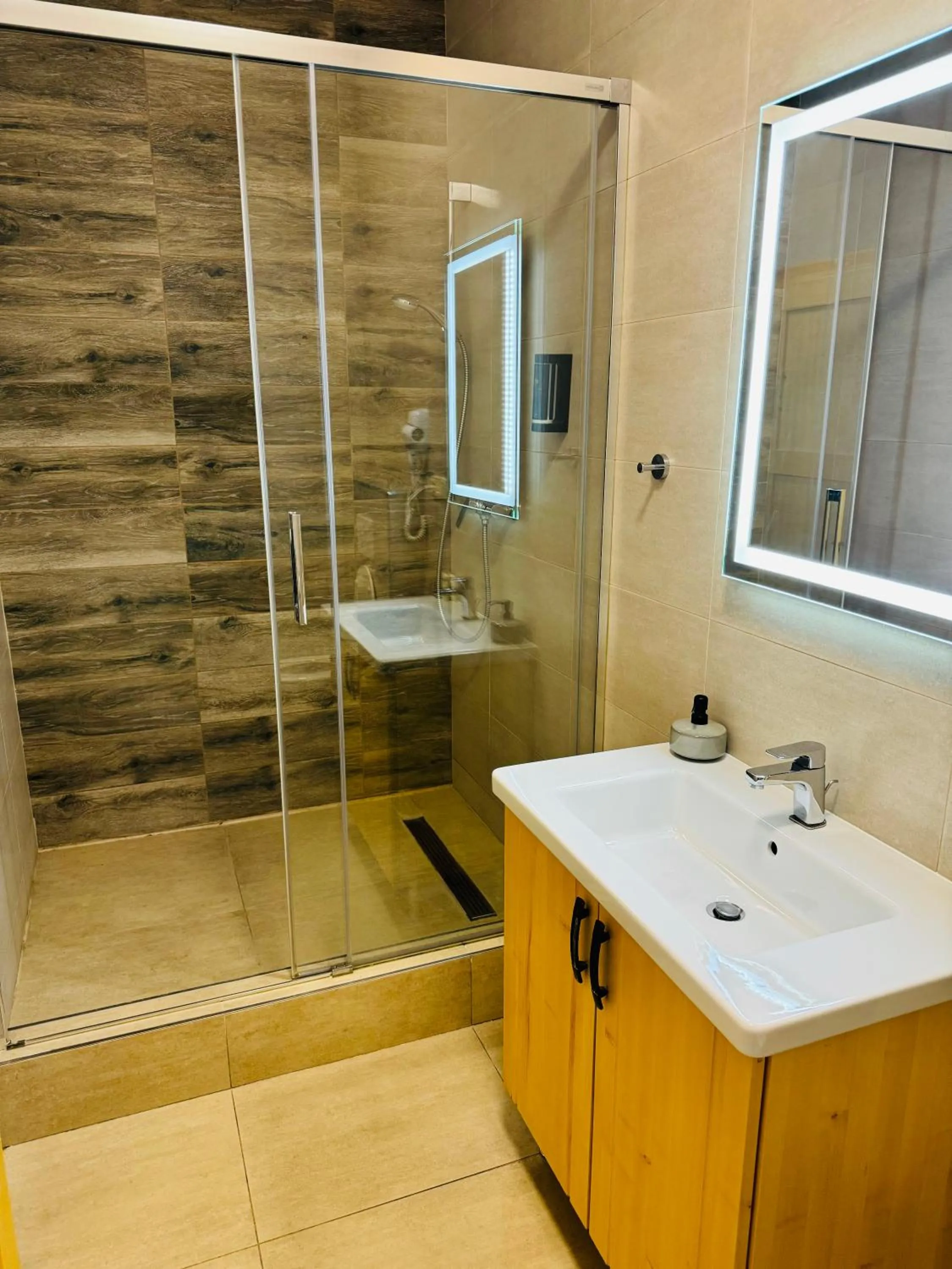 Shower in Hotel & wellness Hejtmanka