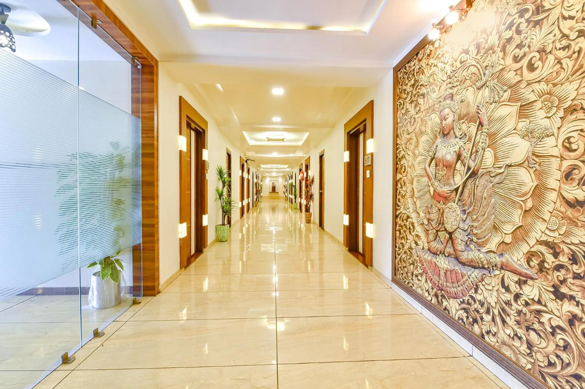 Lobby or reception in FabHotel Hill Park - Inside Suryam Trade Center