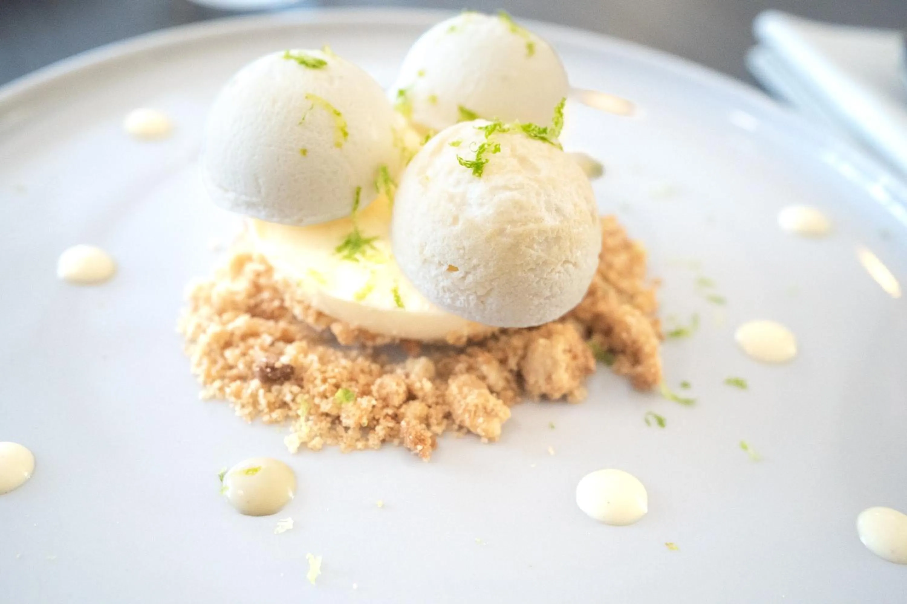 Restaurant/places to eat in Hôtel - Restaurant Le MITIGANA