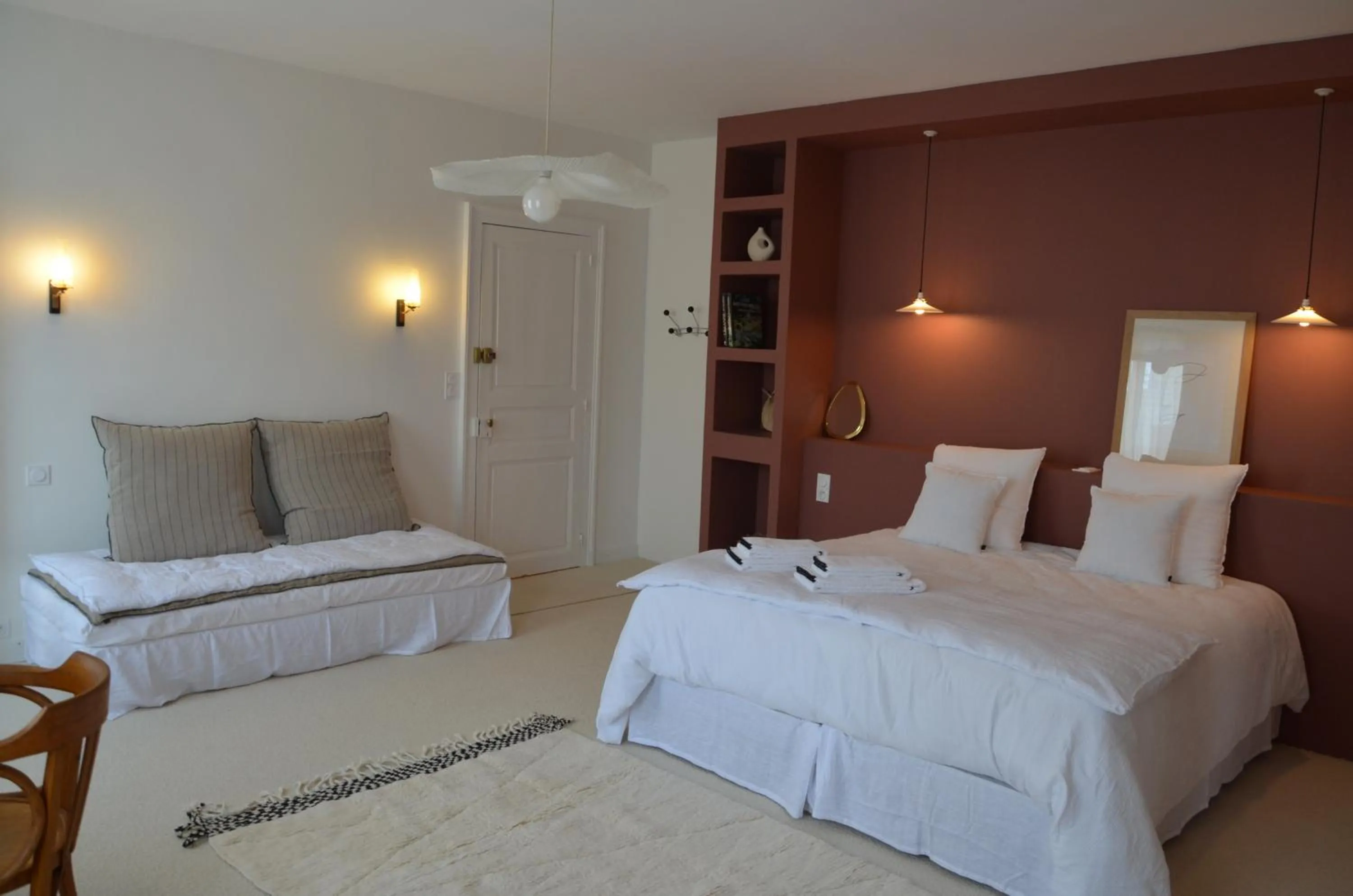 Photo of the whole room, Bed in Chambres d'hôtes - La Maison 19